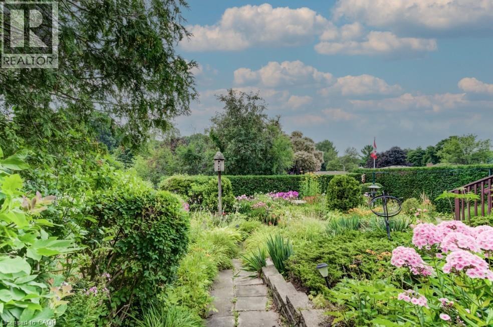 55 Coach Hill Drive, Kitchener, Ontario  N2E 1N7 - Photo 42 - 40812548