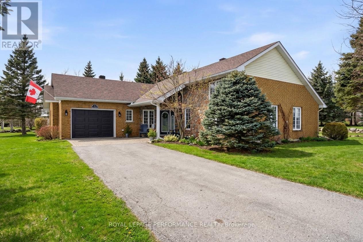 2 Barry Street, South Stormont, Ontario  K0C 1P0 - Photo 1 - X12810010