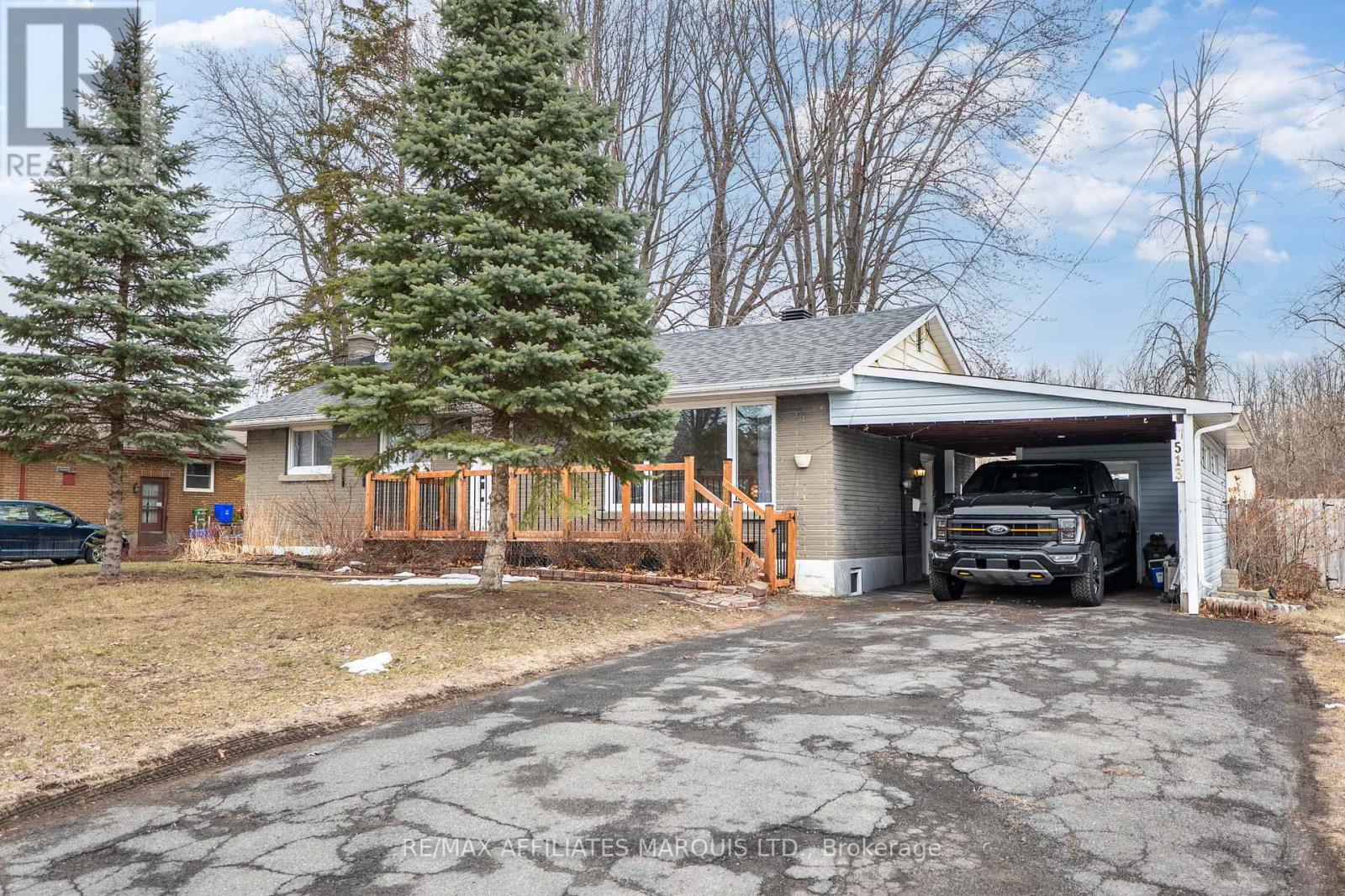 513 JOYCE STREET, Cornwall, Ontario