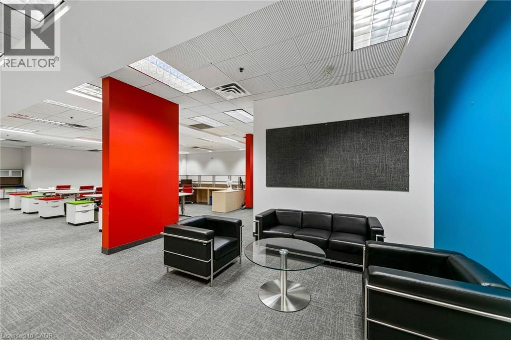 2305 Wyecroft Road Unit# 201, Oakville, Ontario  L6L 6R2 - Photo 4 - 40816277