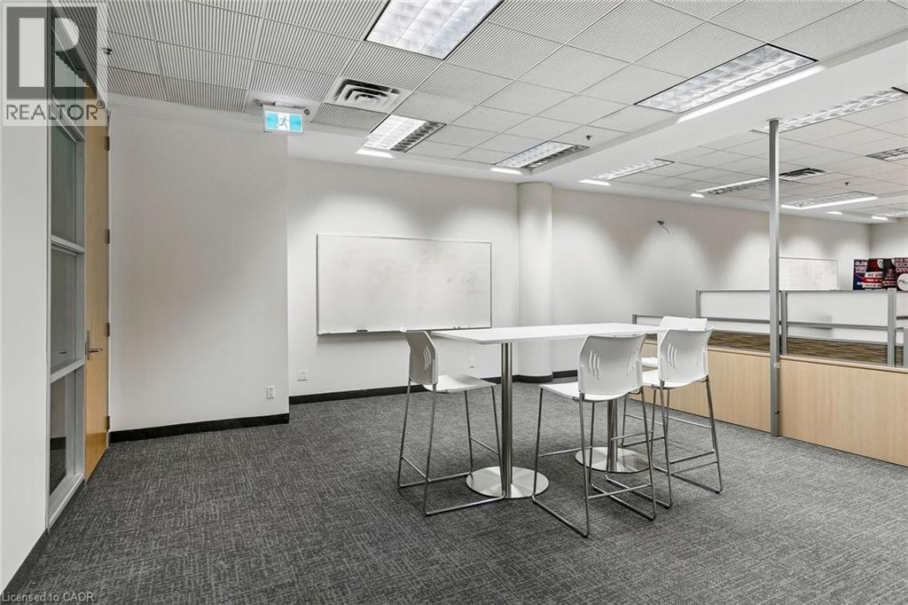 2305 Wyecroft Road Unit# 201, Oakville, Ontario  L6L 6R2 - Photo 12 - 40816277