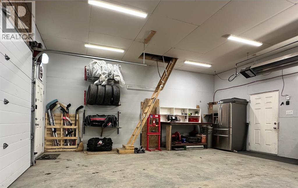 23 Copperpond Square Se, Calgary, Alberta  T2Z 0X2 - Photo 28 - A2290398