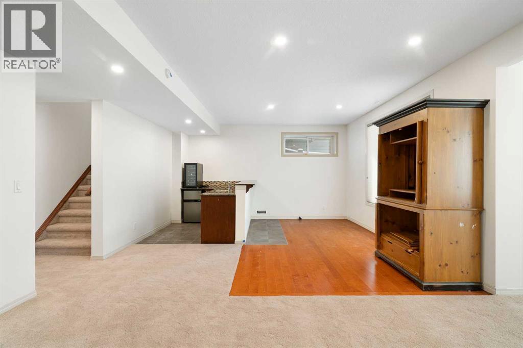 44 Cougar Ridge Green, Calgary, Alberta  T3H 0S6 - Photo 40 - A2297899