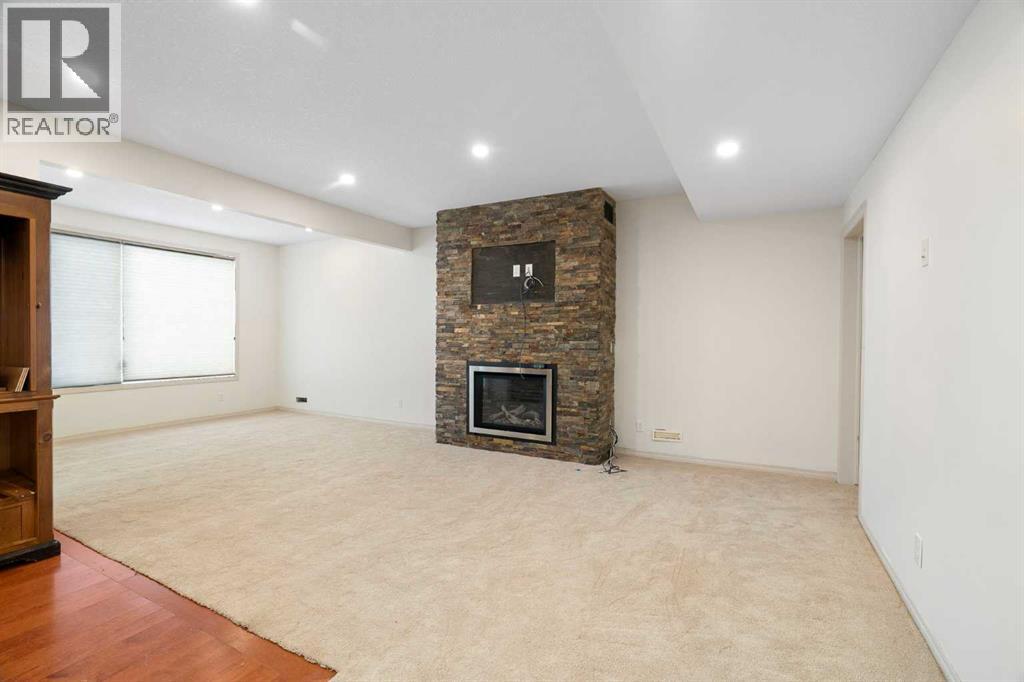 44 Cougar Ridge Green, Calgary, Alberta  T3H 0S6 - Photo 41 - A2297899