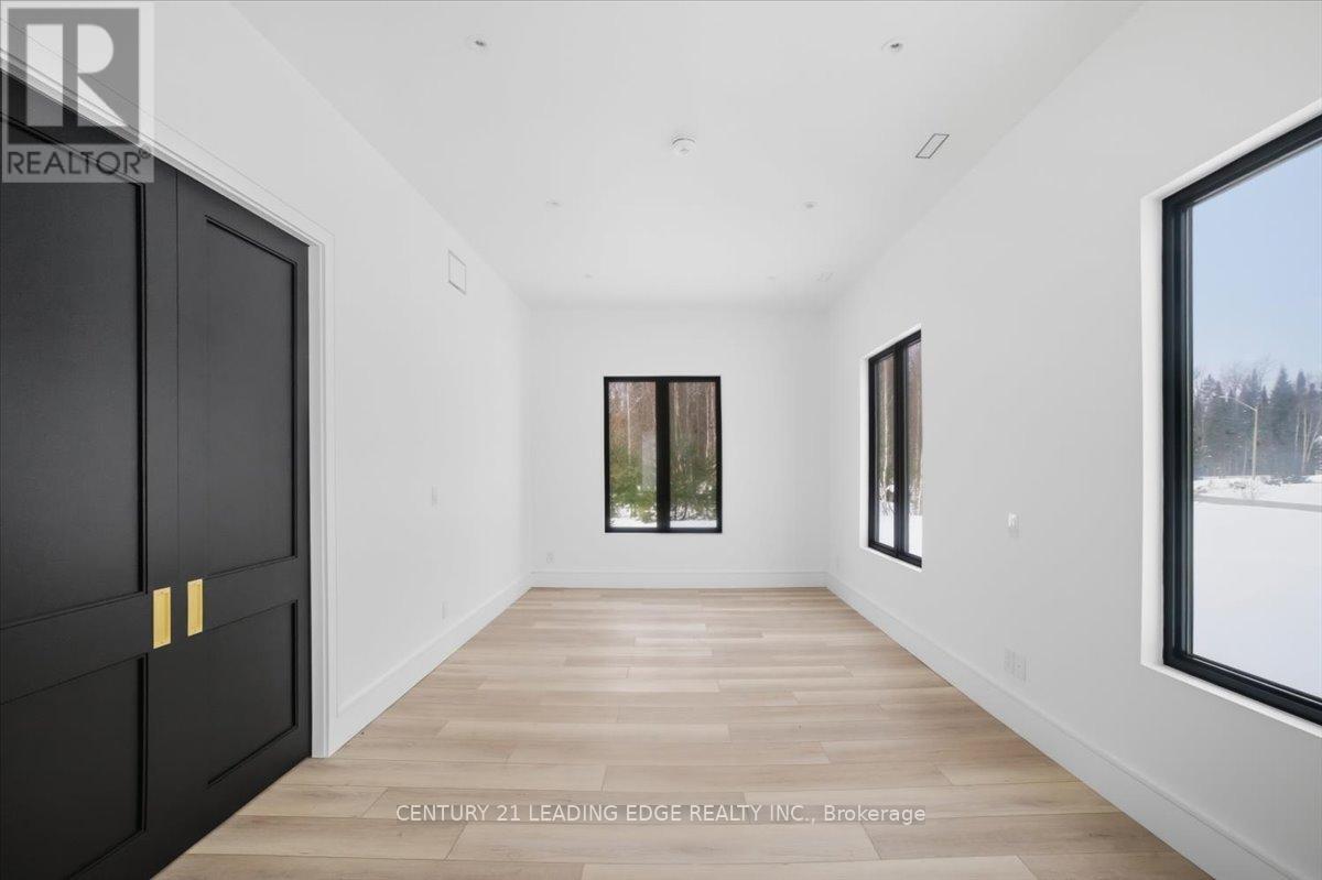 40 Bancroft Ridge Drive, Bancroft, Ontario  K0L 1C0 - Photo 27 - X12928528