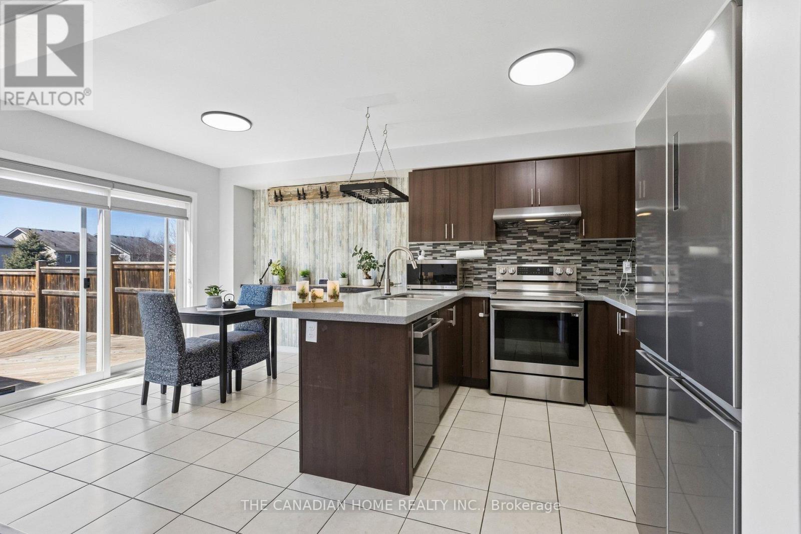 18 Merritt Lane, Brantford, Ontario  N3T 0E8 - Photo 49 - X12943882