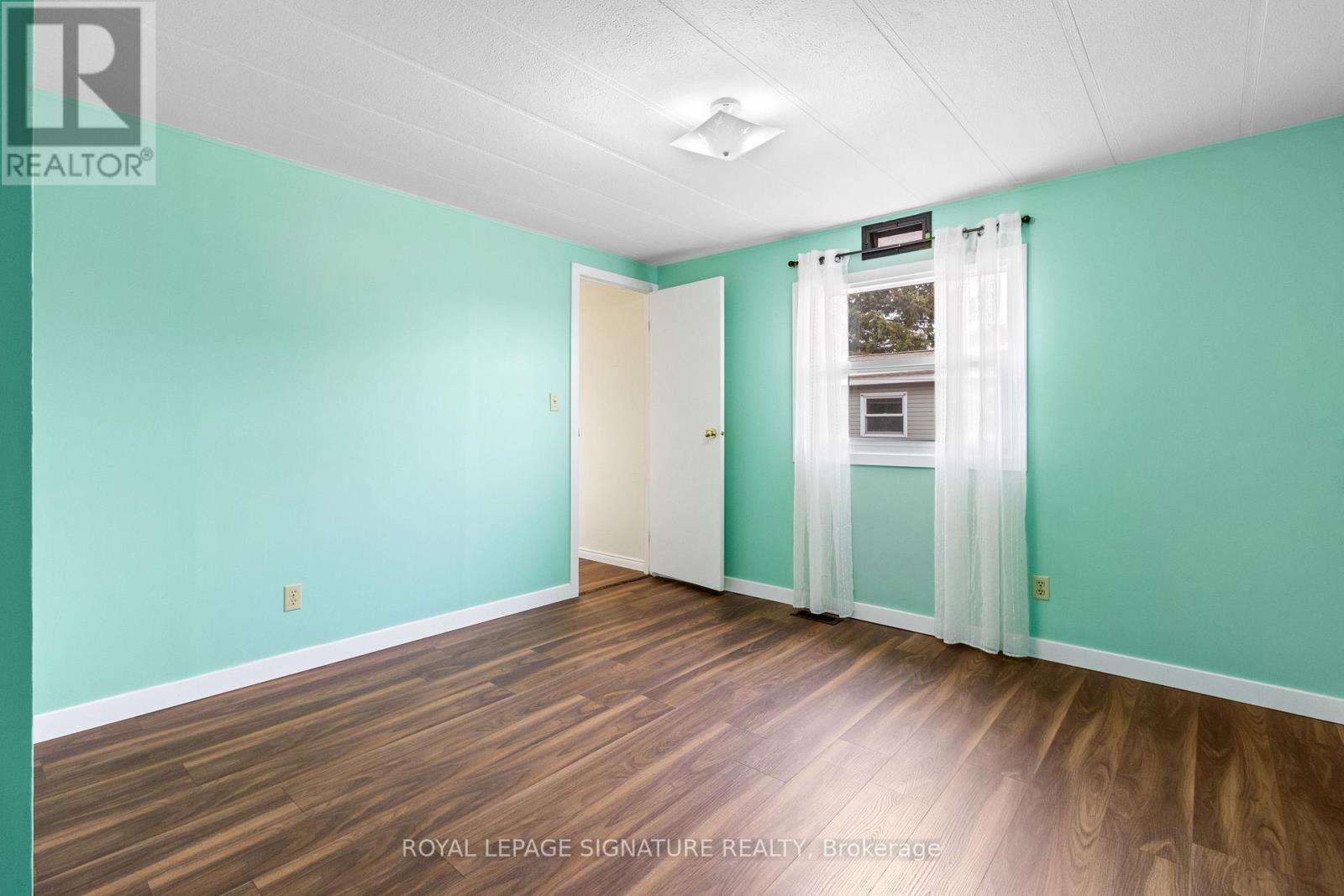 16 - 302694 Douglas Street, West Grey, Ontario  N0G 1R0 - Photo 21 - X12943916