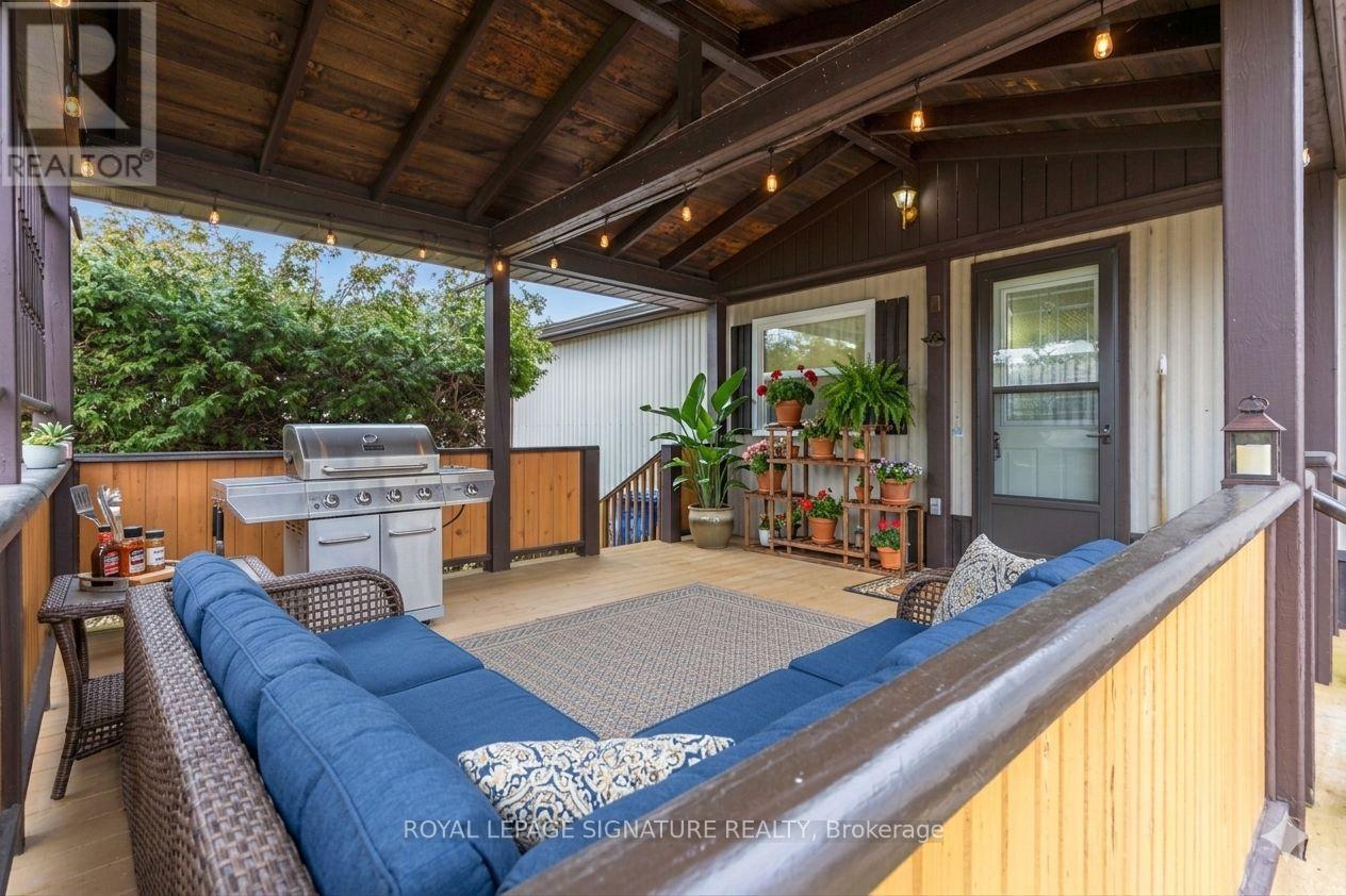 16 - 302694 Douglas Street, West Grey, Ontario  N0G 1R0 - Photo 4 - X12943916