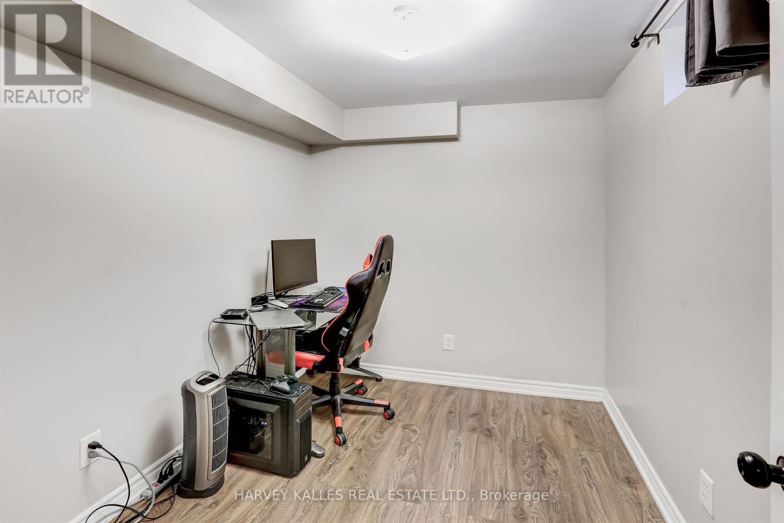 112 Wexford Avenue N, Hamilton, Ontario  L8H 4M4 - Photo 19 - X12943956