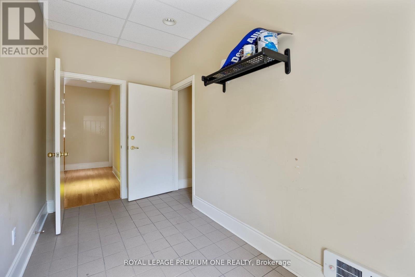 4994 King Street, Lincoln, Ontario  L3J 0R5 - Photo 12 - X12944032