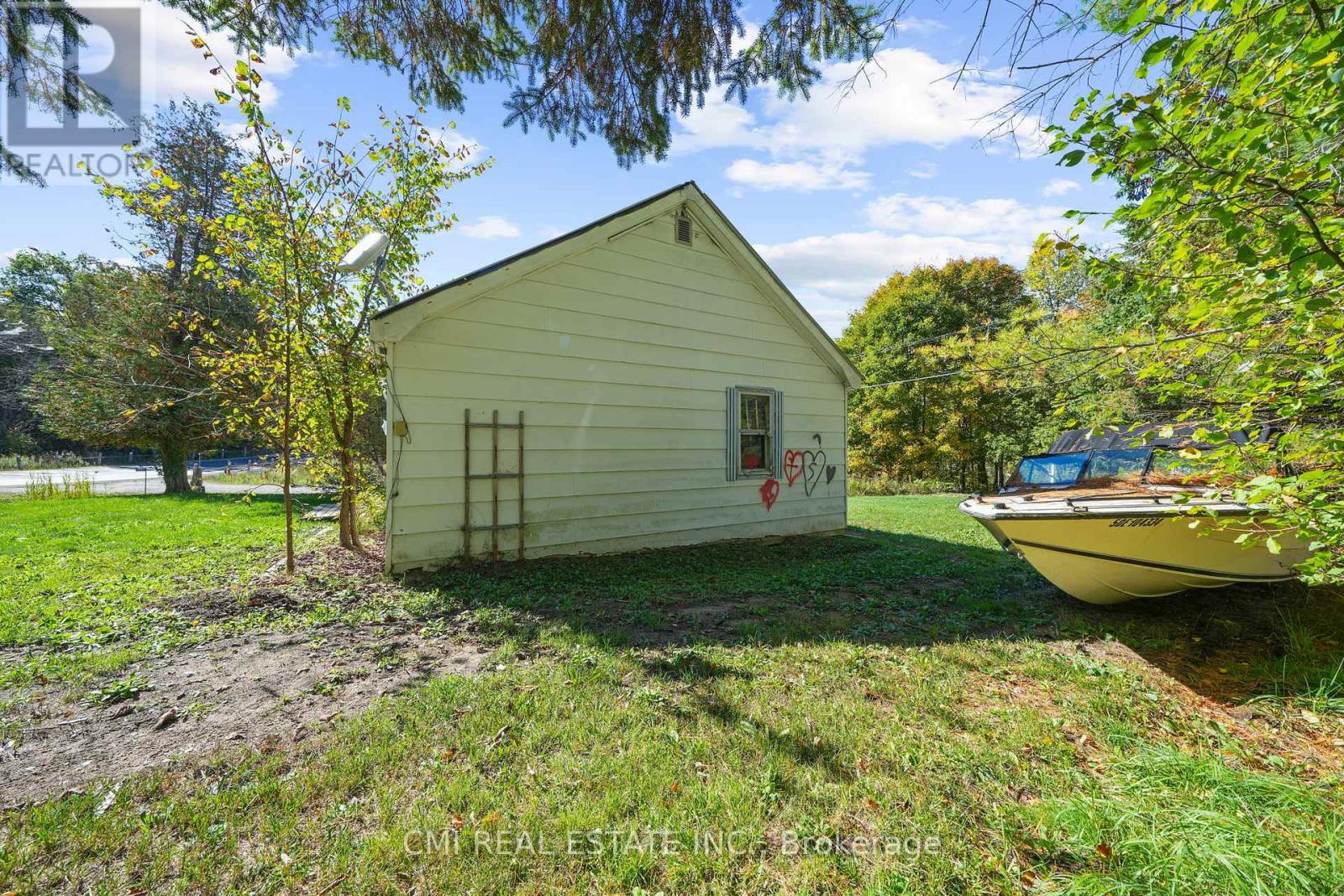 1093 South Lake Road, Minden Hills, Ontario  K0M 2K0 - Photo 26 - X12944048