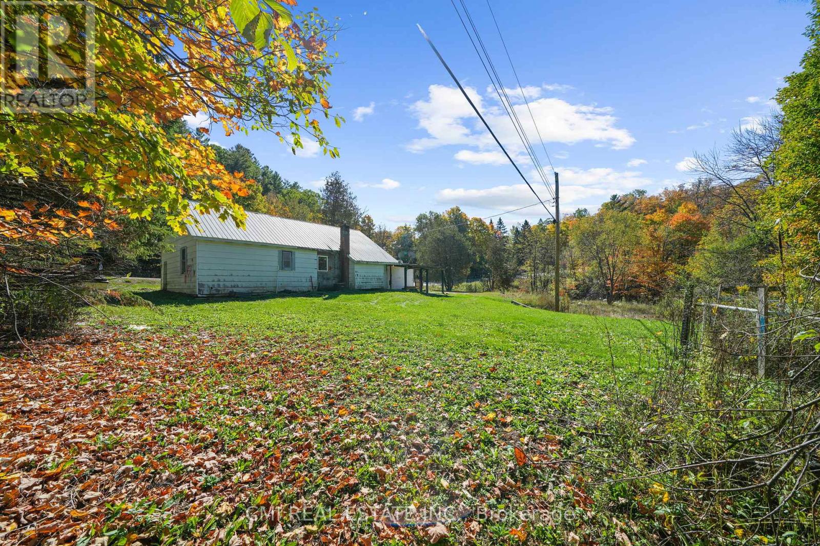 1093 South Lake Road, Minden Hills, Ontario  K0M 2K0 - Photo 29 - X12944048