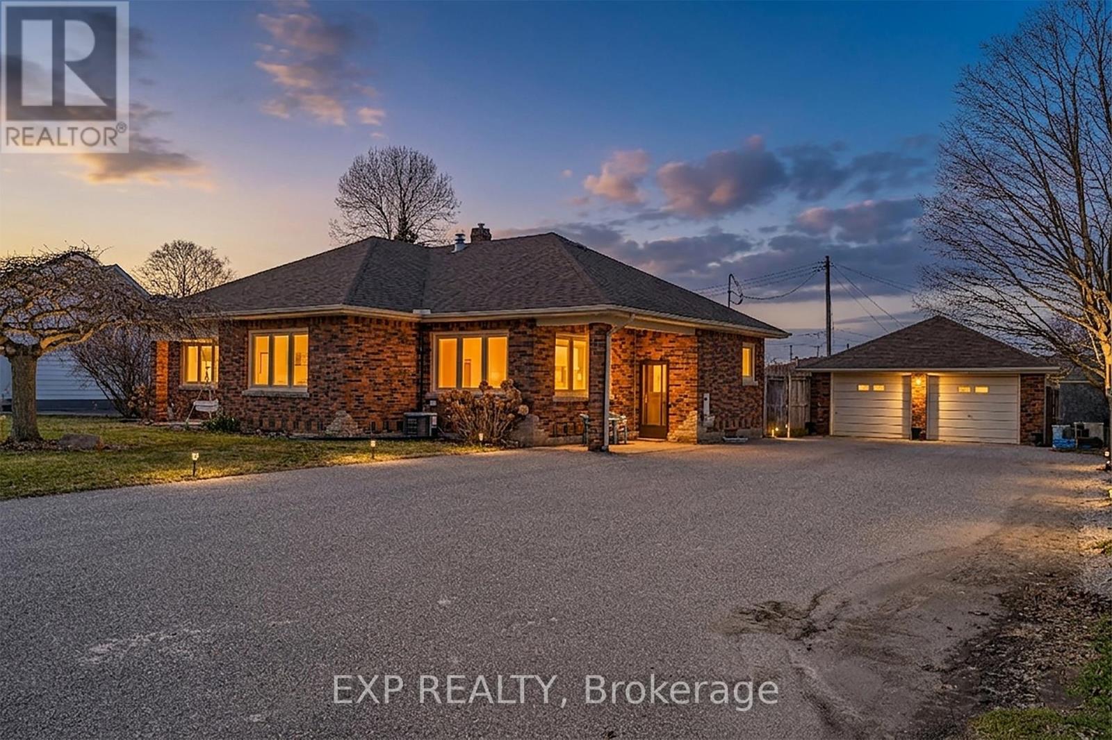 440 CHURCHILL AVENUE, Norfolk, Ontario