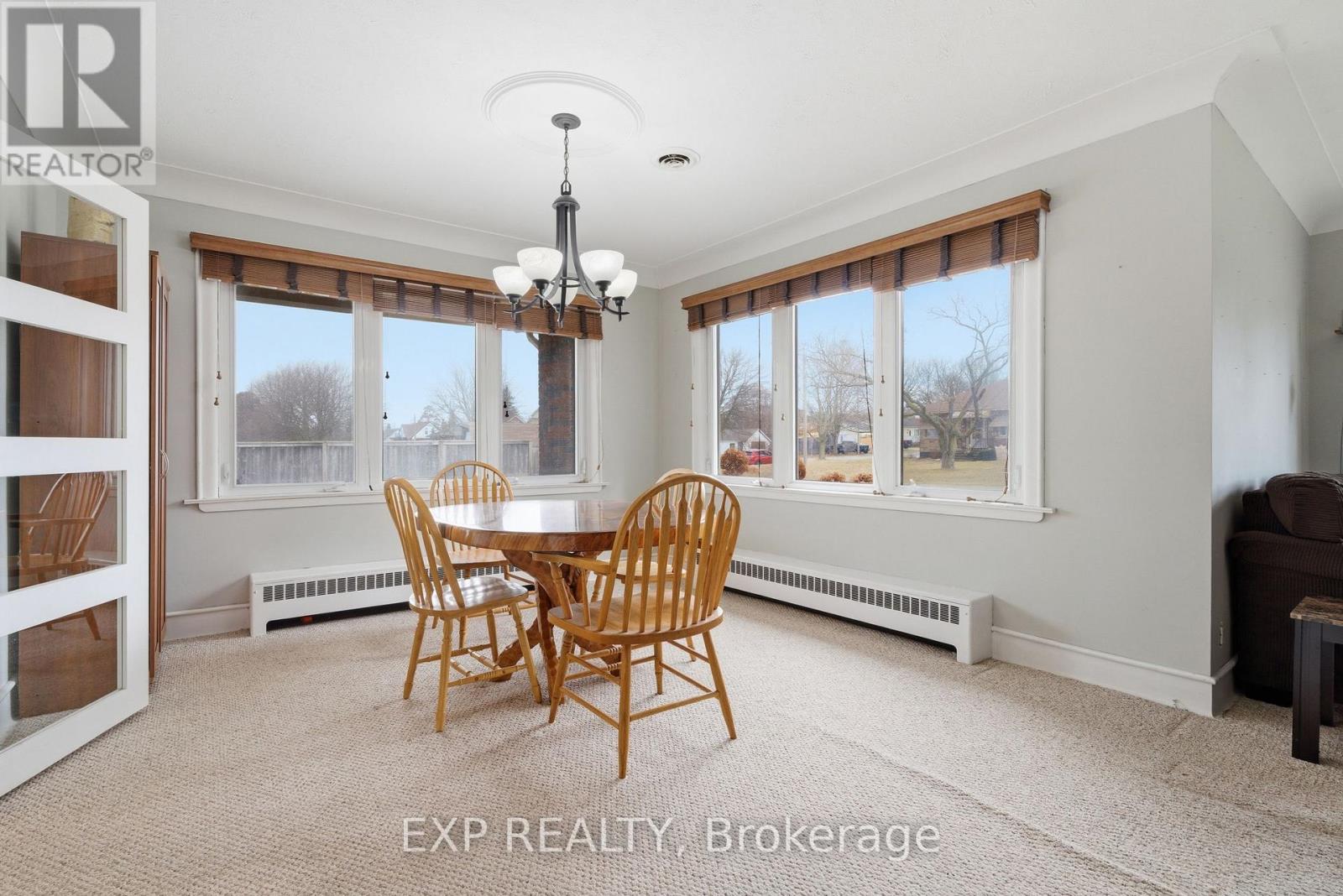 440 Churchill Avenue, Norfolk, Ontario  N4B 2P9 - Photo 10 - X12944064