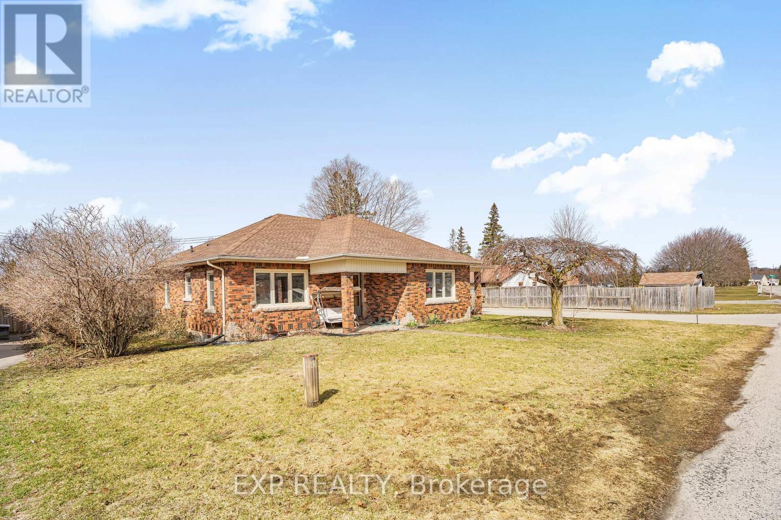 440 Churchill Avenue, Norfolk, Ontario  N4B 2P9 - Photo 6 - X12944064