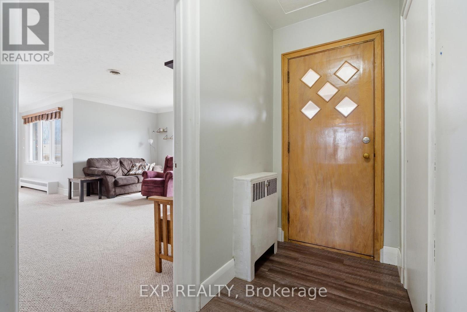 440 Churchill Avenue, Norfolk, Ontario  N4B 2P9 - Photo 7 - X12944064