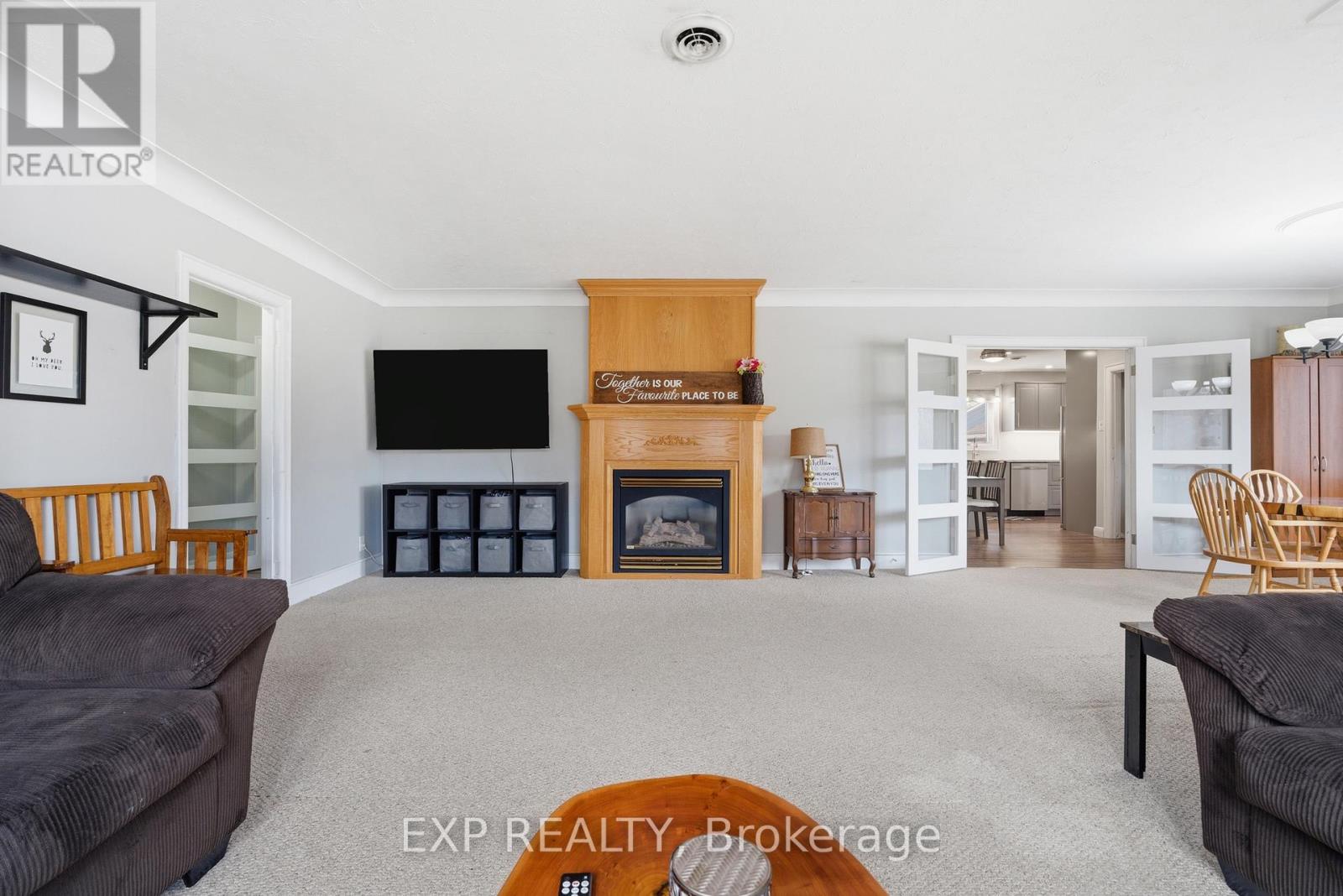 440 Churchill Avenue, Norfolk, Ontario  N4B 2P9 - Photo 8 - X12944064