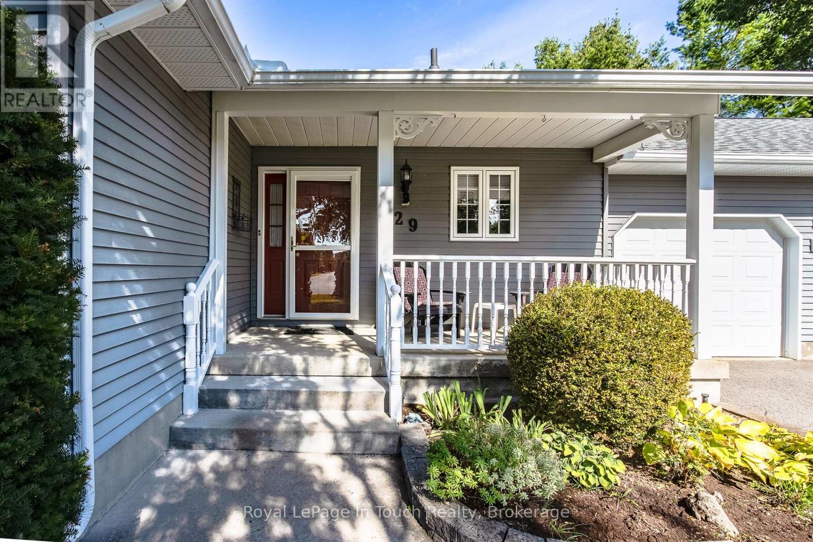 29 Mary Jane Road, Tiny, Ontario  L0L 2T0 - Photo 5 - S12944148