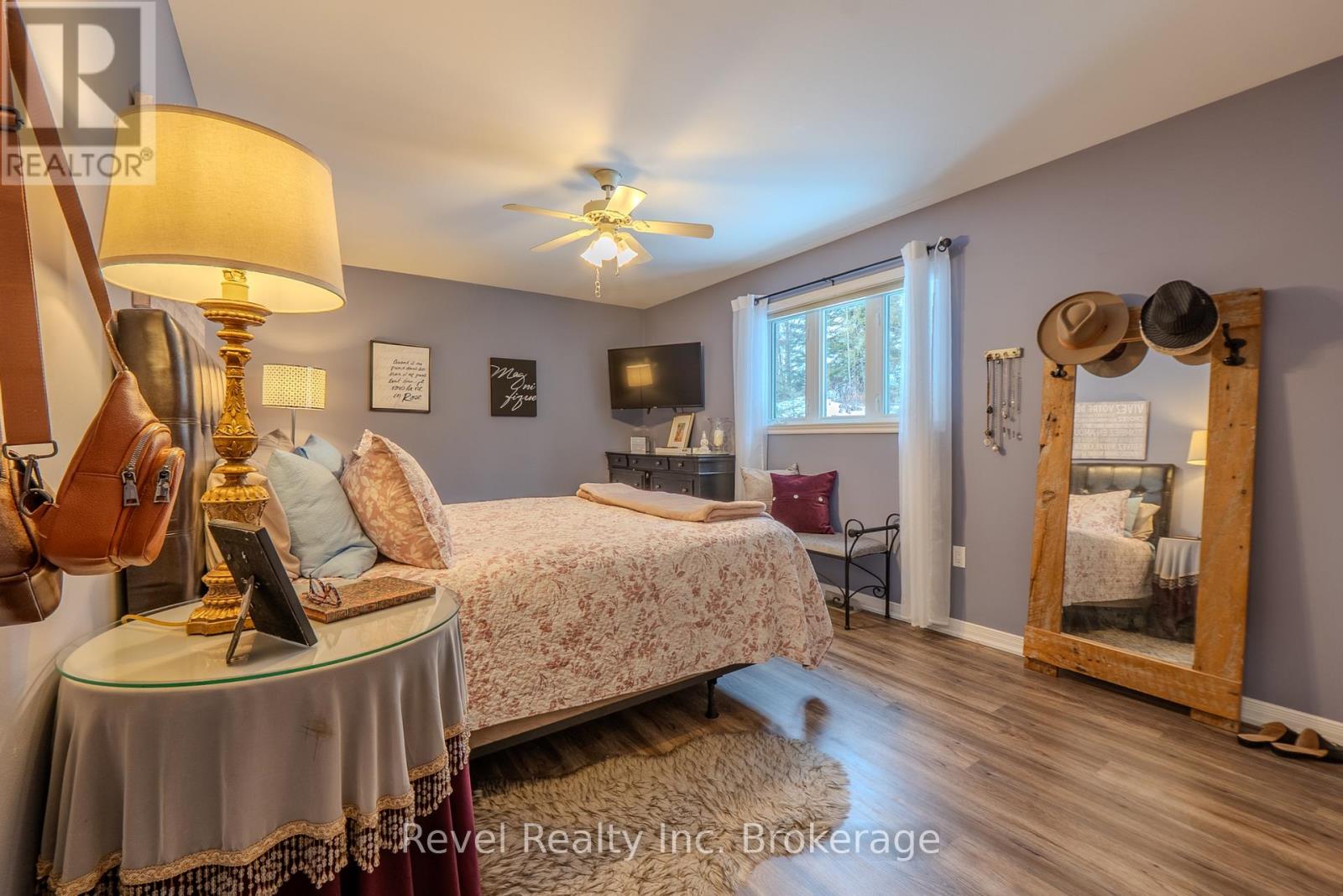 174 Golf Course Road, Callander, Ontario  P0H 1H0 - Photo 10 - X12944520