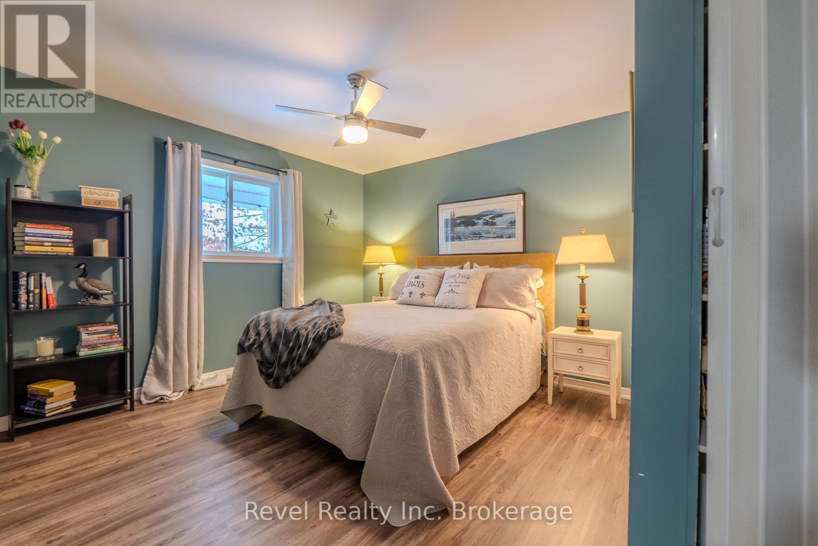 174 Golf Course Road, Callander, Ontario  P0H 1H0 - Photo 13 - X12944520