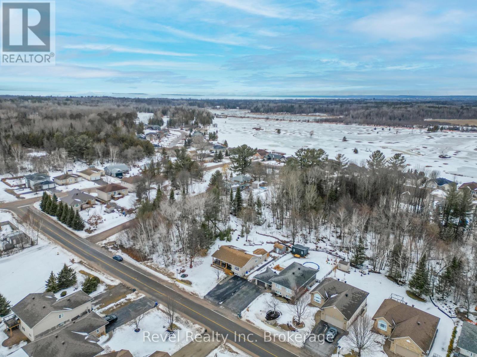 174 Golf Course Road, Callander, Ontario  P0H 1H0 - Photo 48 - X12944520