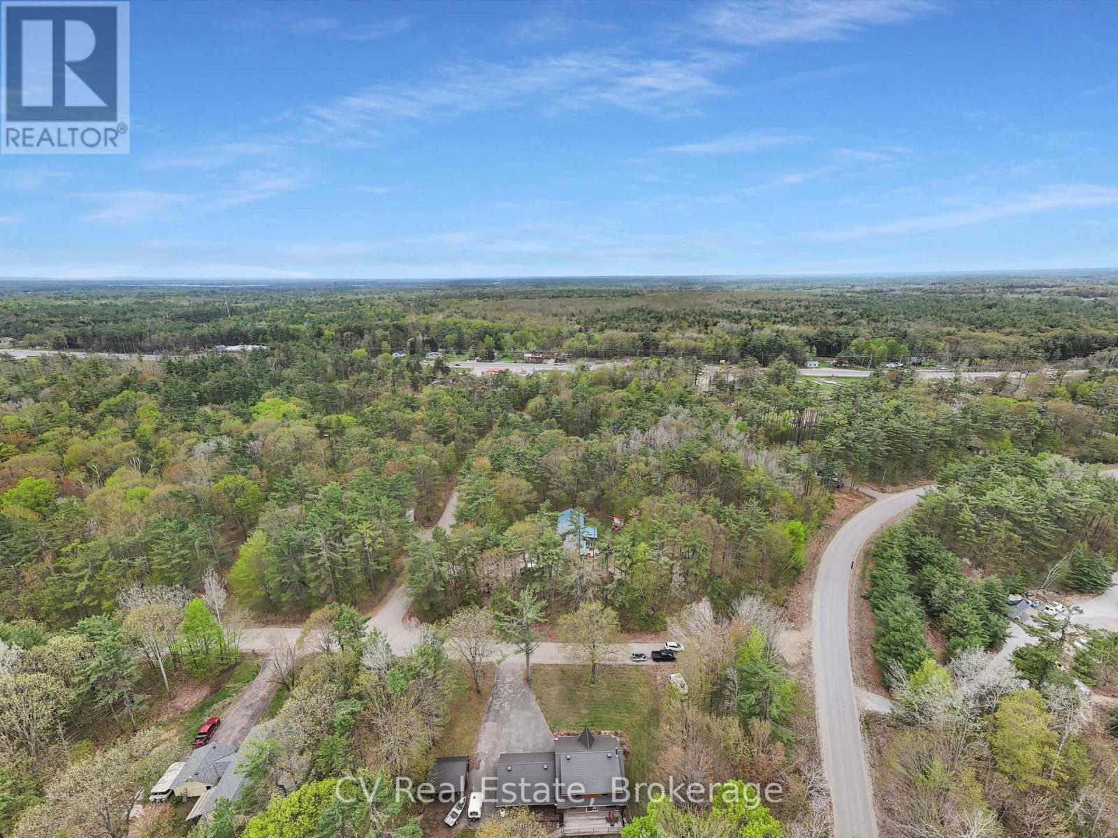 1040 Amelia Crescent, Gravenhurst (Morrison), Ontario  P0E 1G0 - Photo 15 - X12944152