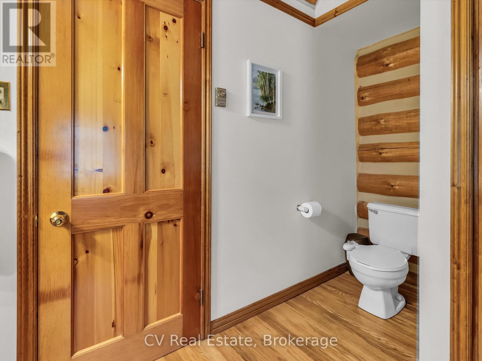 1040 Amelia Crescent, Gravenhurst (Morrison), Ontario  P0E 1G0 - Photo 33 - X12944152