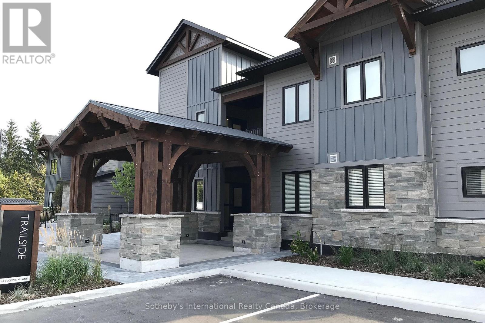 206 - 10 BECKWITH LANE, Blue Mountains, Ontario