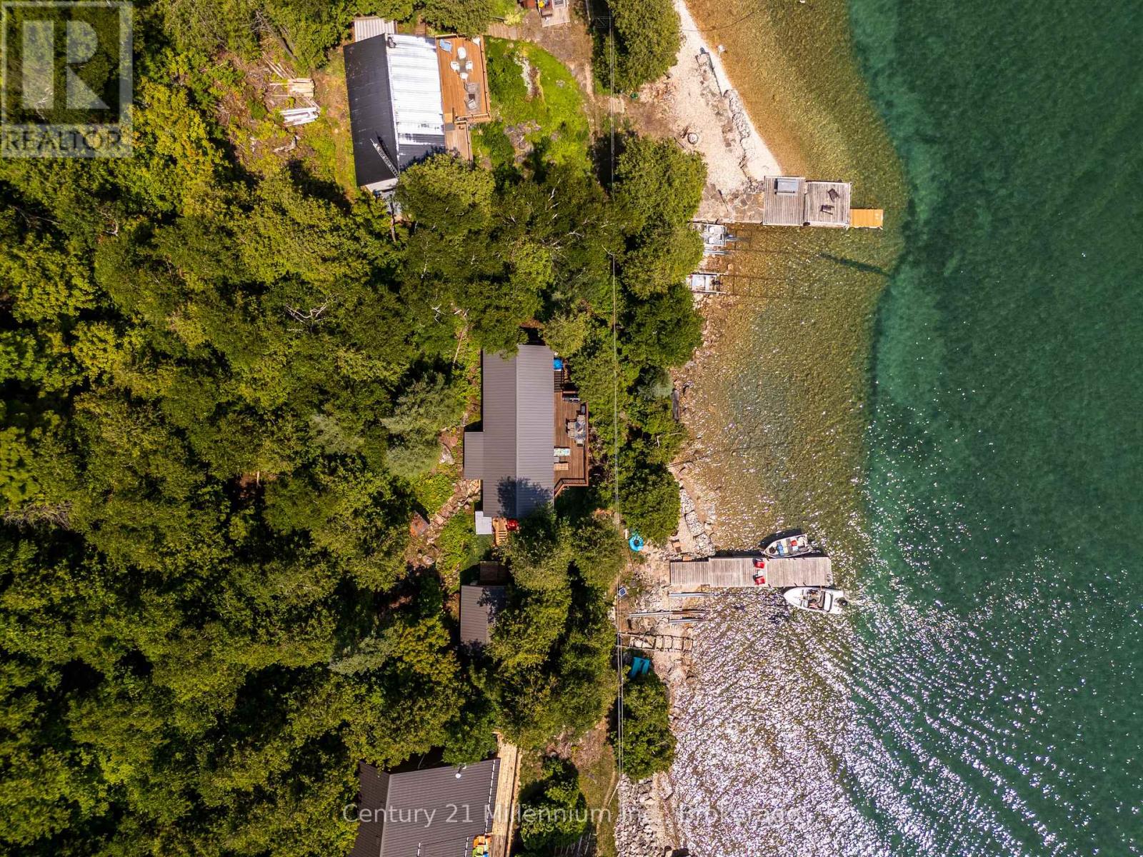 113 Water Street, Northern Bruce Peninsula, Ontario  N0H 1W0 - Photo 2 - X12944474