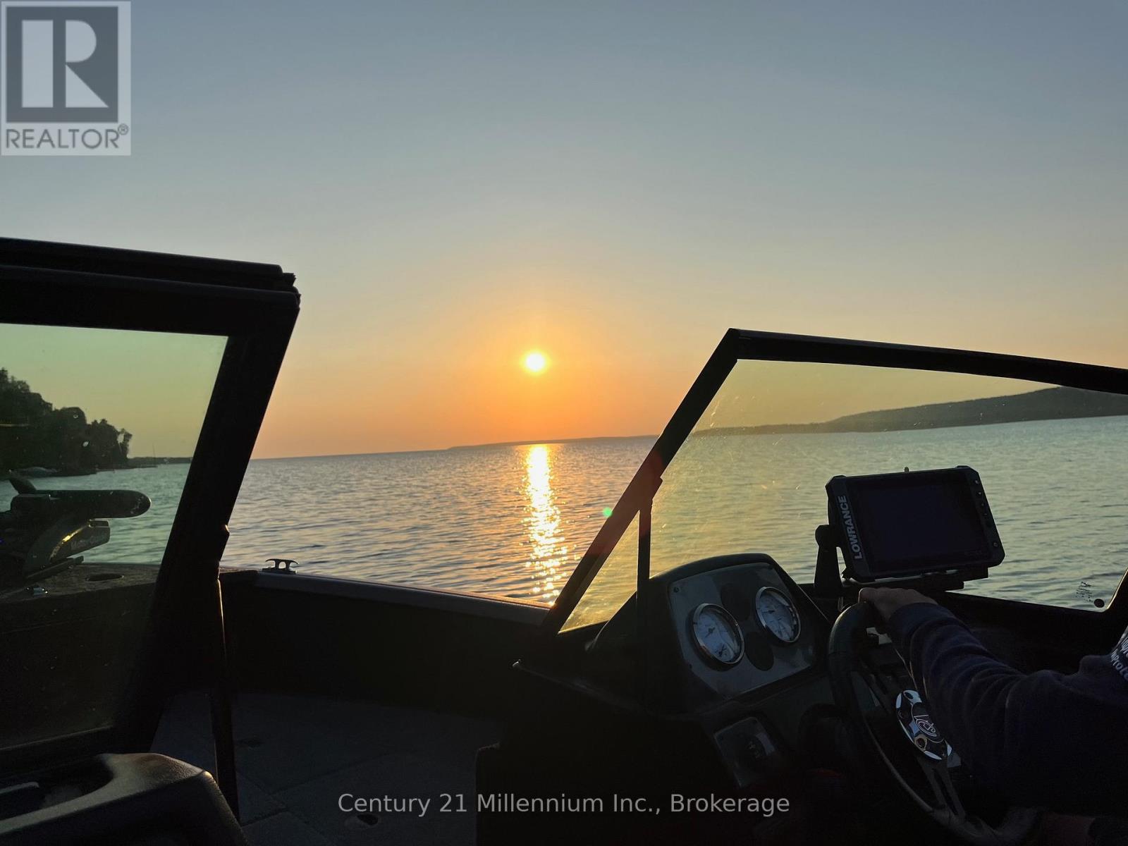 113 Water Street, Northern Bruce Peninsula, Ontario  N0H 1W0 - Photo 44 - X12944474