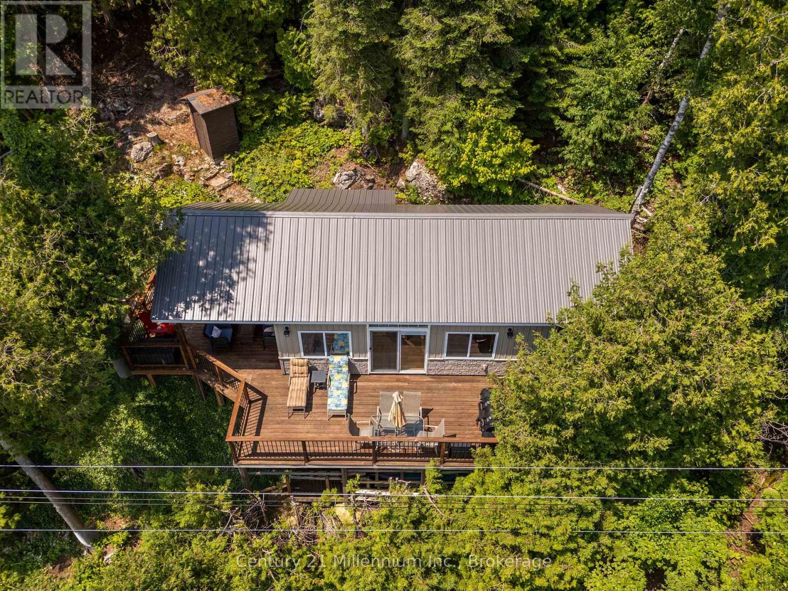 113 Water Street, Northern Bruce Peninsula, Ontario  N0H 1W0 - Photo 9 - X12944474