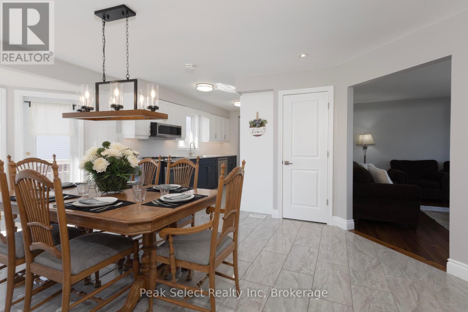 12 Meadowridge Drive, St. Marys, Ontario  N4X 1B6 - Photo 19 - X12944562