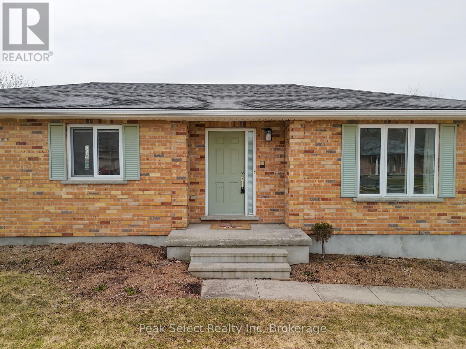 12 Meadowridge Drive, St. Marys, Ontario  N4X 1B6 - Photo 3 - X12944562
