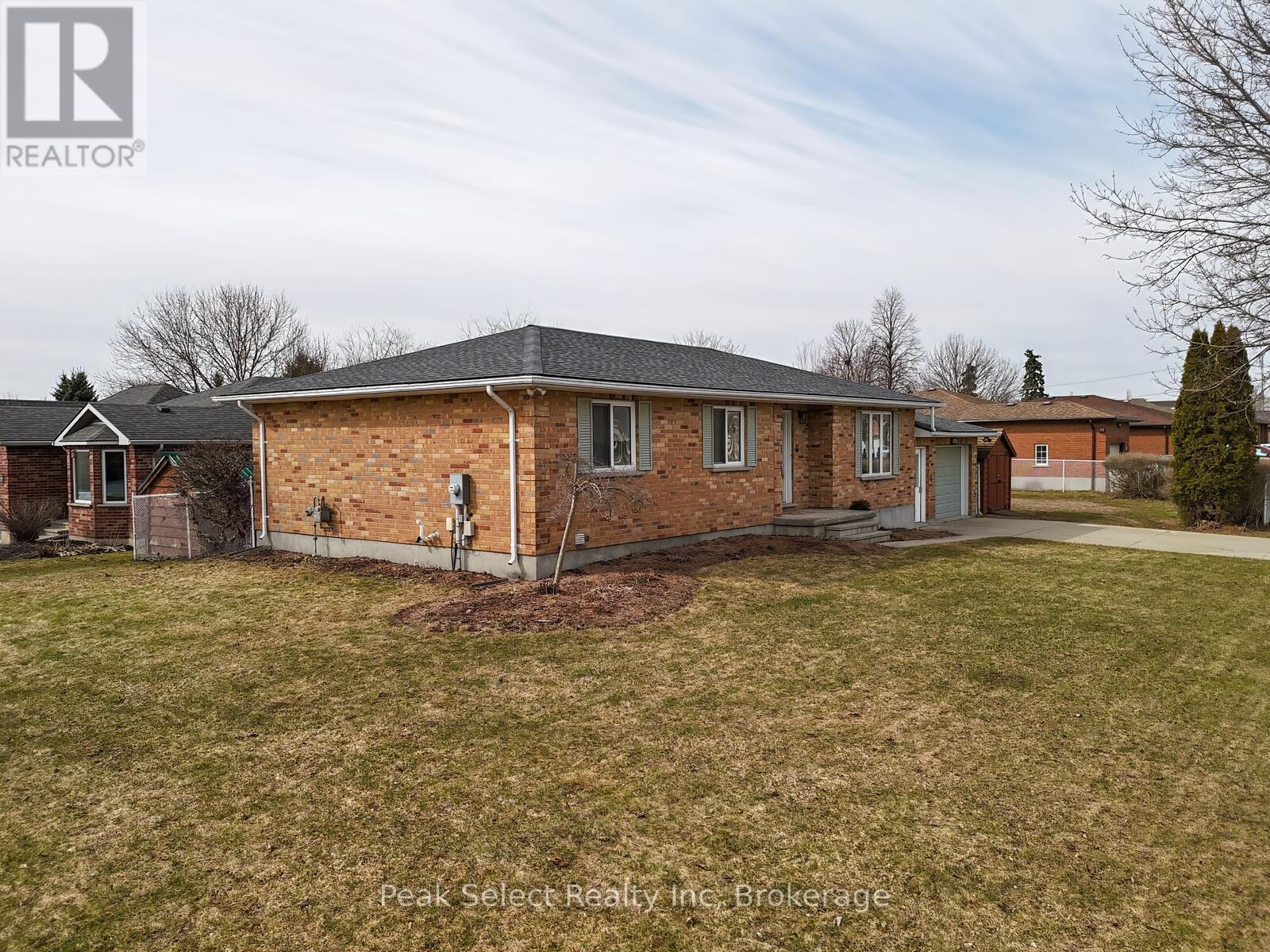 12 Meadowridge Drive, St. Marys, Ontario  N4X 1B6 - Photo 42 - X12944562