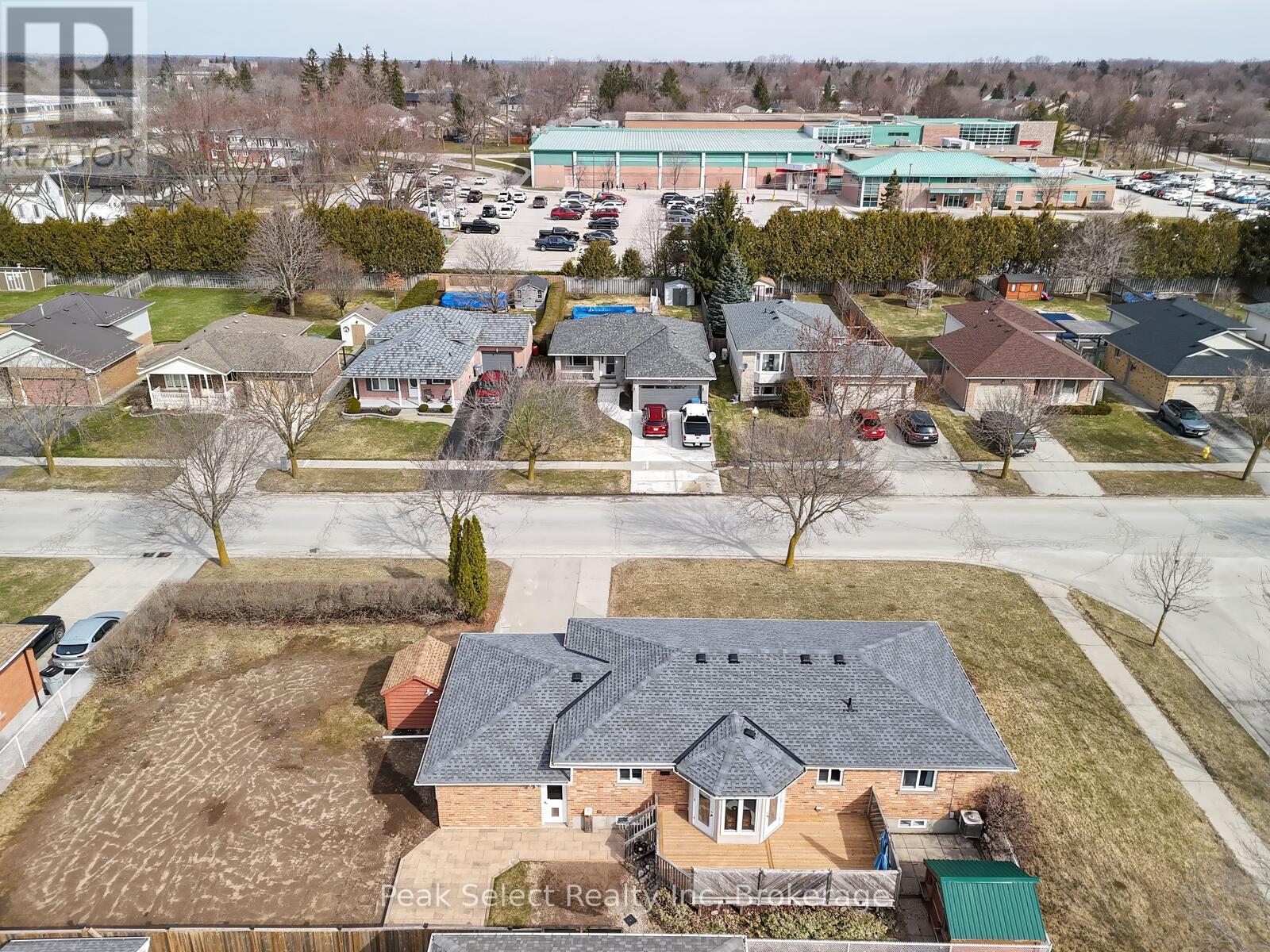 12 Meadowridge Drive, St. Marys, Ontario  N4X 1B6 - Photo 49 - X12944562