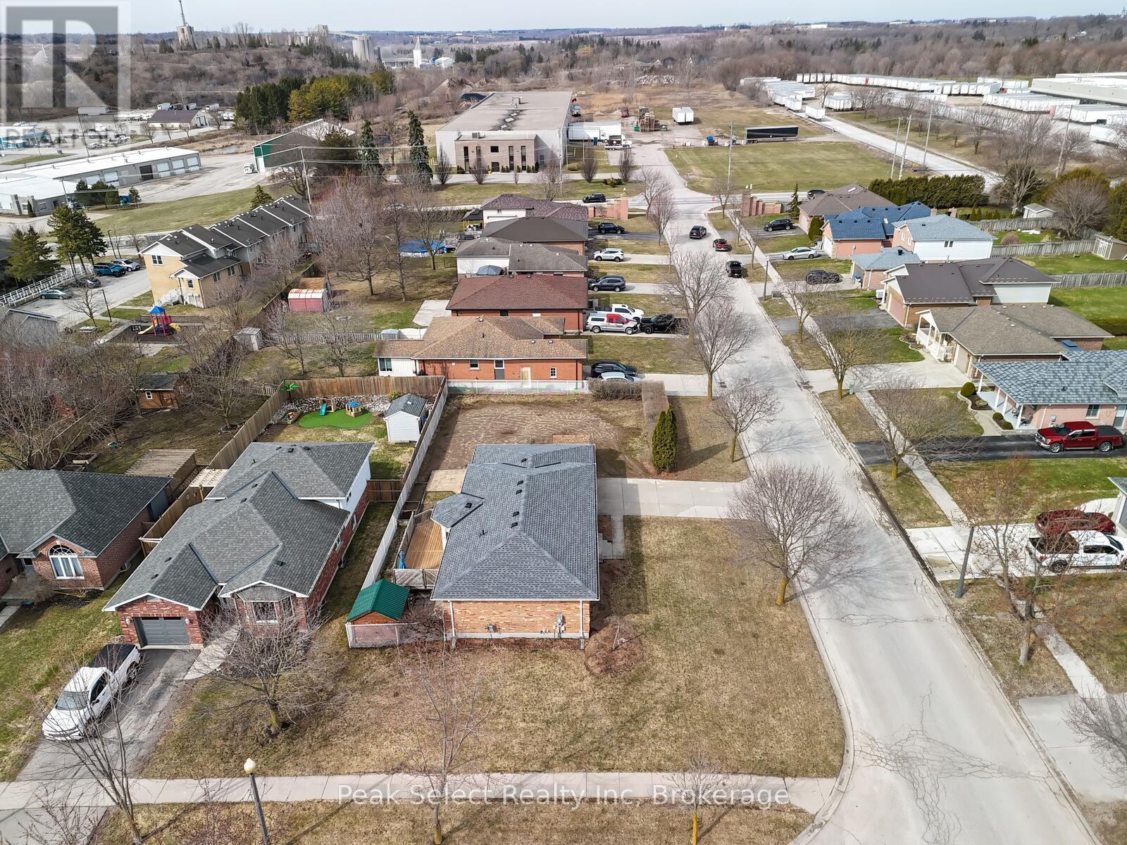 12 Meadowridge Drive, St. Marys, Ontario  N4X 1B6 - Photo 50 - X12944562