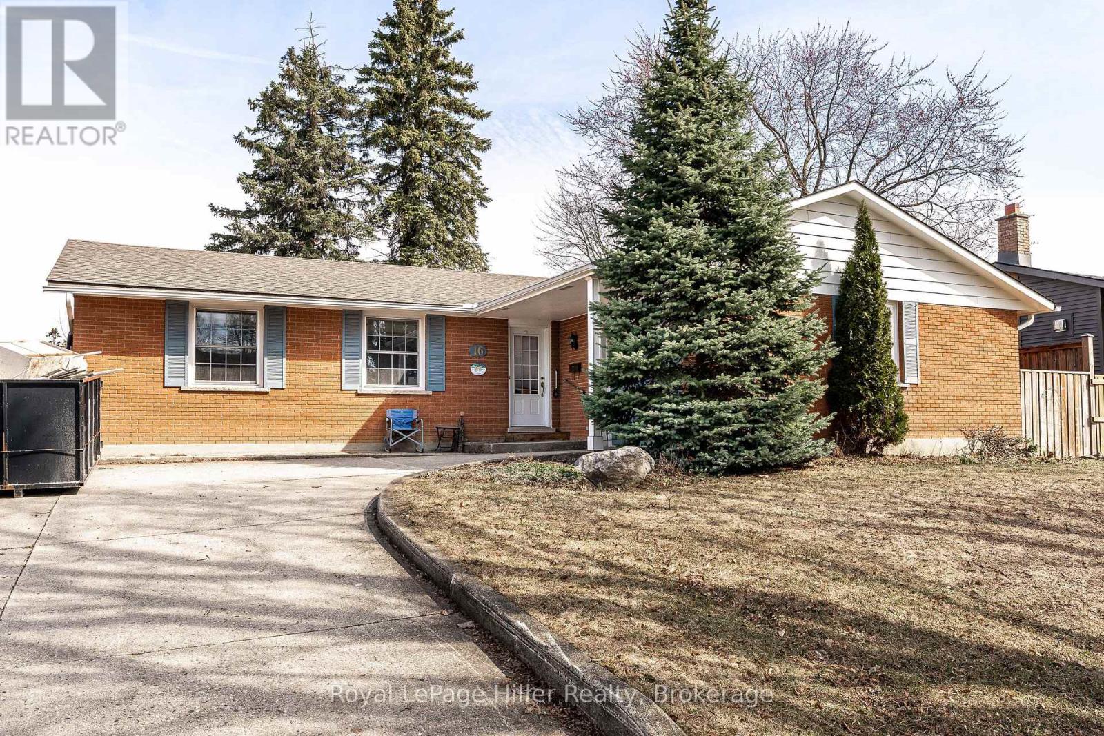 16 Park Lane Drive, Stratford, Ontario  N5A 5B9 - Photo 2 - X12944566