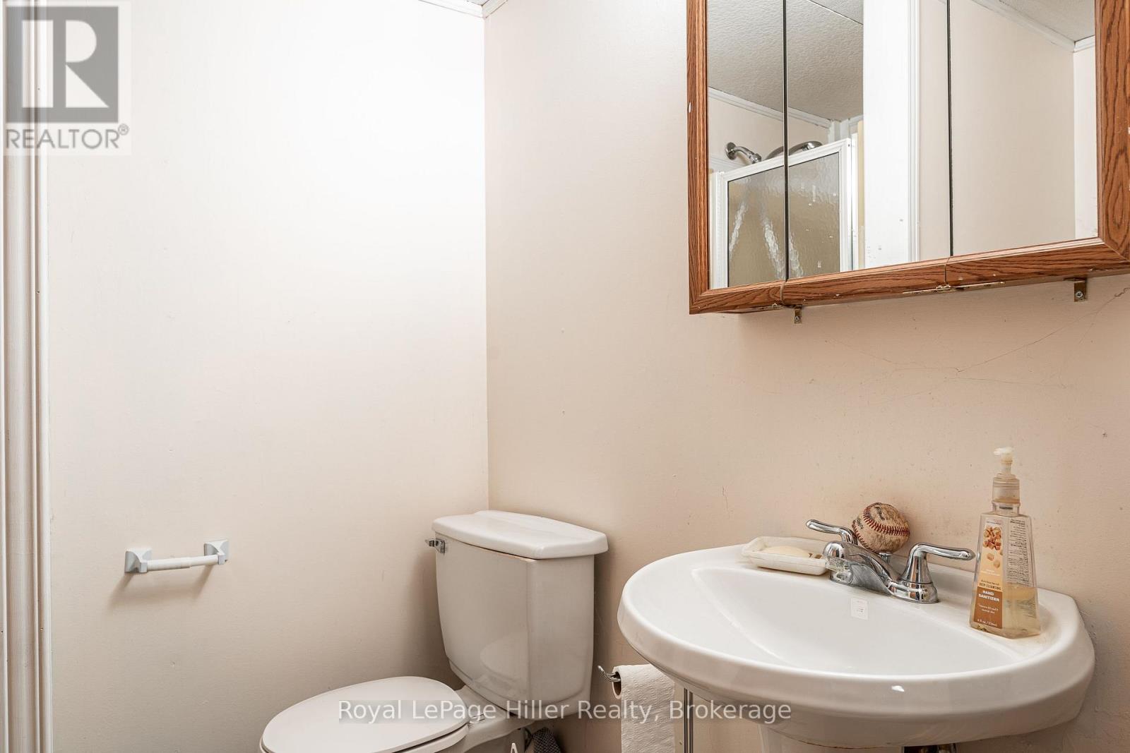 16 Park Lane Drive, Stratford, Ontario  N5A 5B9 - Photo 34 - X12944566