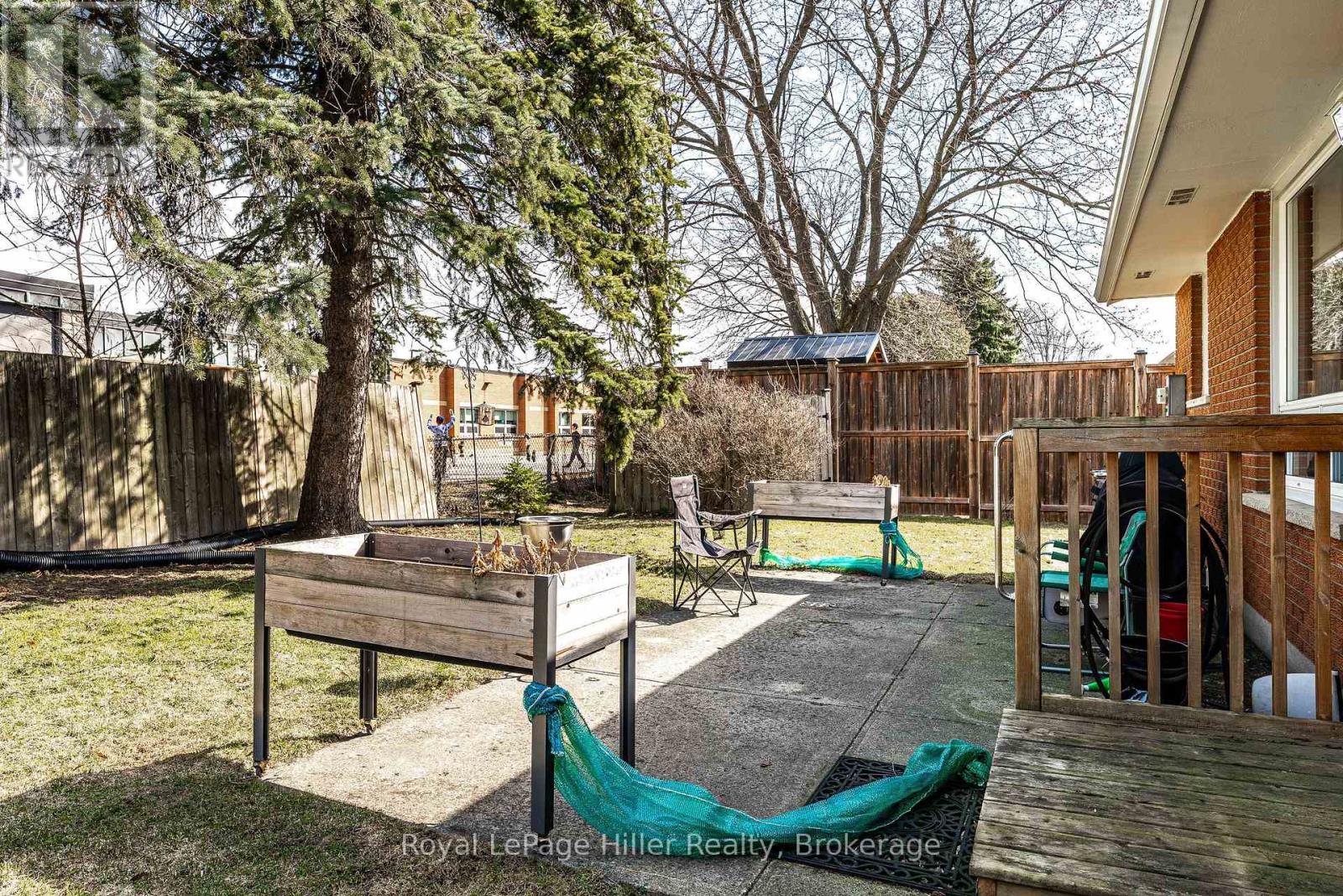 16 Park Lane Drive, Stratford, Ontario  N5A 5B9 - Photo 41 - X12944566