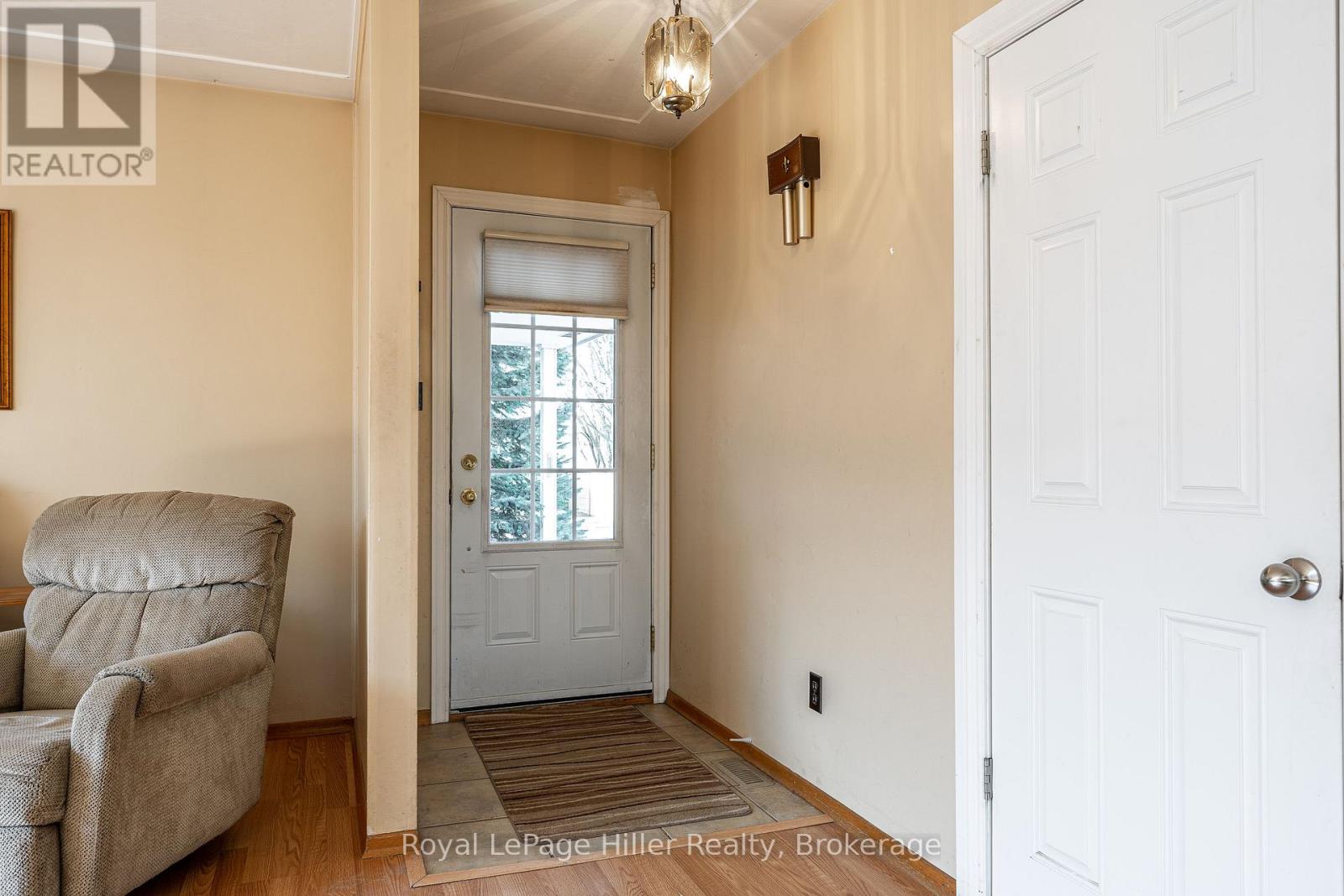 16 Park Lane Drive, Stratford, Ontario  N5A 5B9 - Photo 6 - X12944566