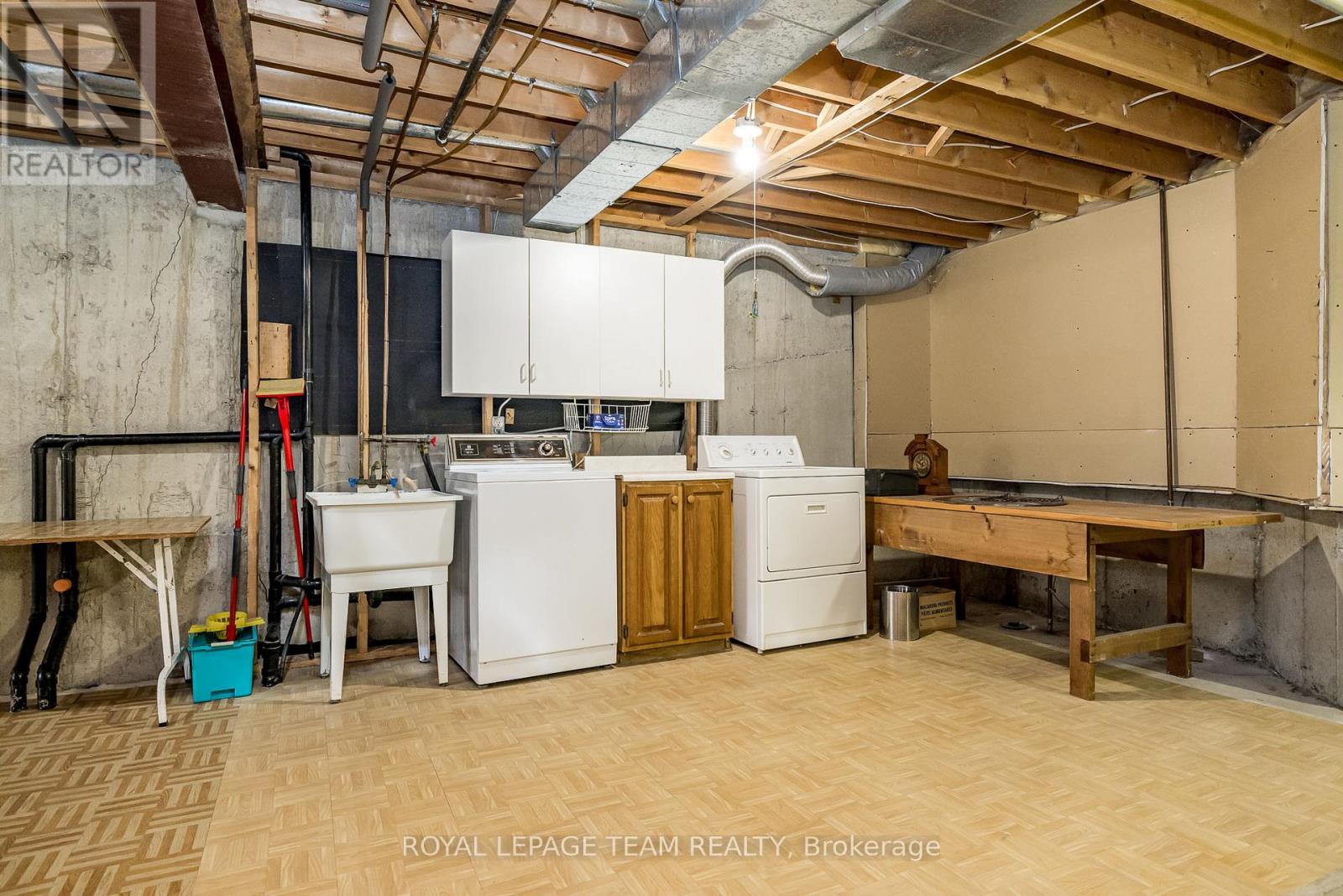 27 Pine Needles Court, Ottawa, Ontario  K2S 1G5 - Photo 26 - X12931628