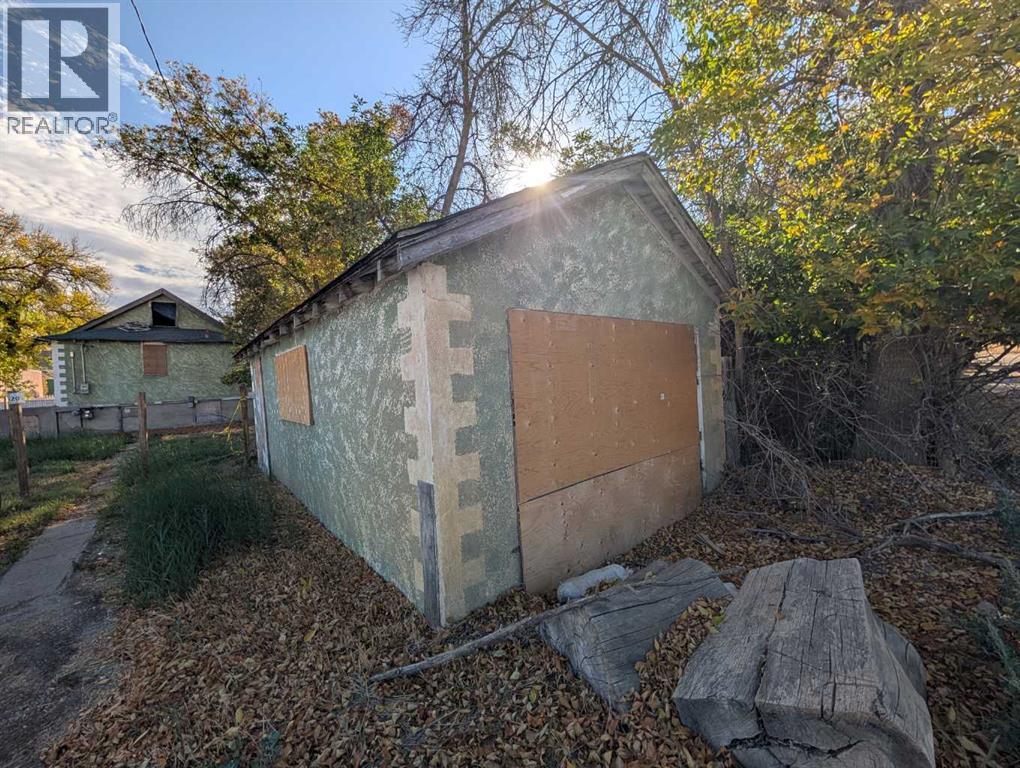 620 Spencer Street Se, Medicine Hat, Alberta  T1A 1Y7 - Photo 6 - A2297010