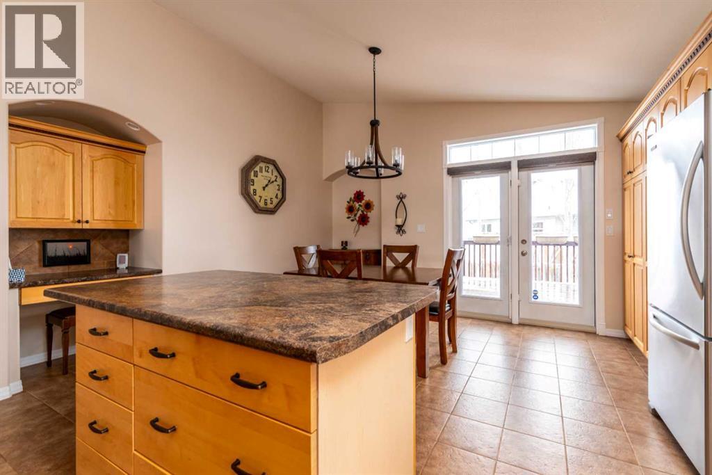 2305 59b Avenueclose, Lloydminster, Alberta  T9V 3J3 - Photo 9 - A2296749