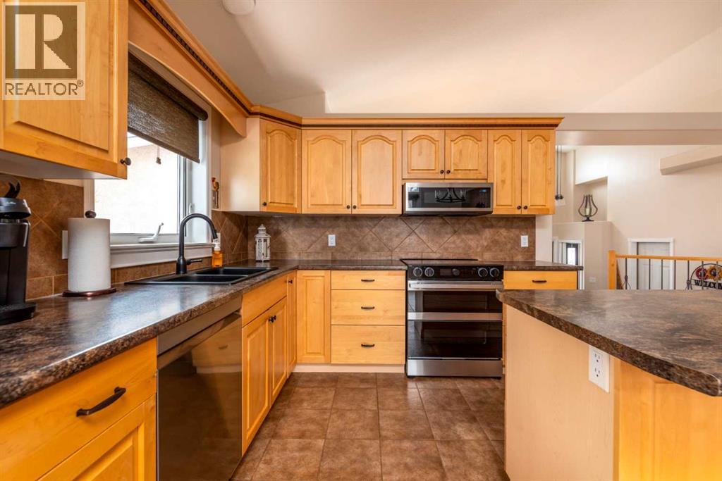 2305 59b Avenueclose, Lloydminster, Alberta  T9V 3J3 - Photo 8 - A2296749