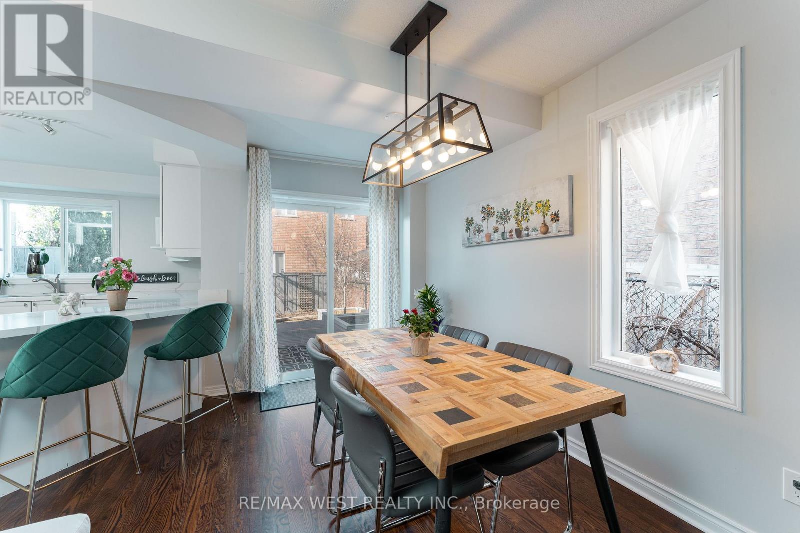 682 Napa Valley Avenue, Vaughan, Ontario  L4H 2J1 - Photo 11 - N12943204