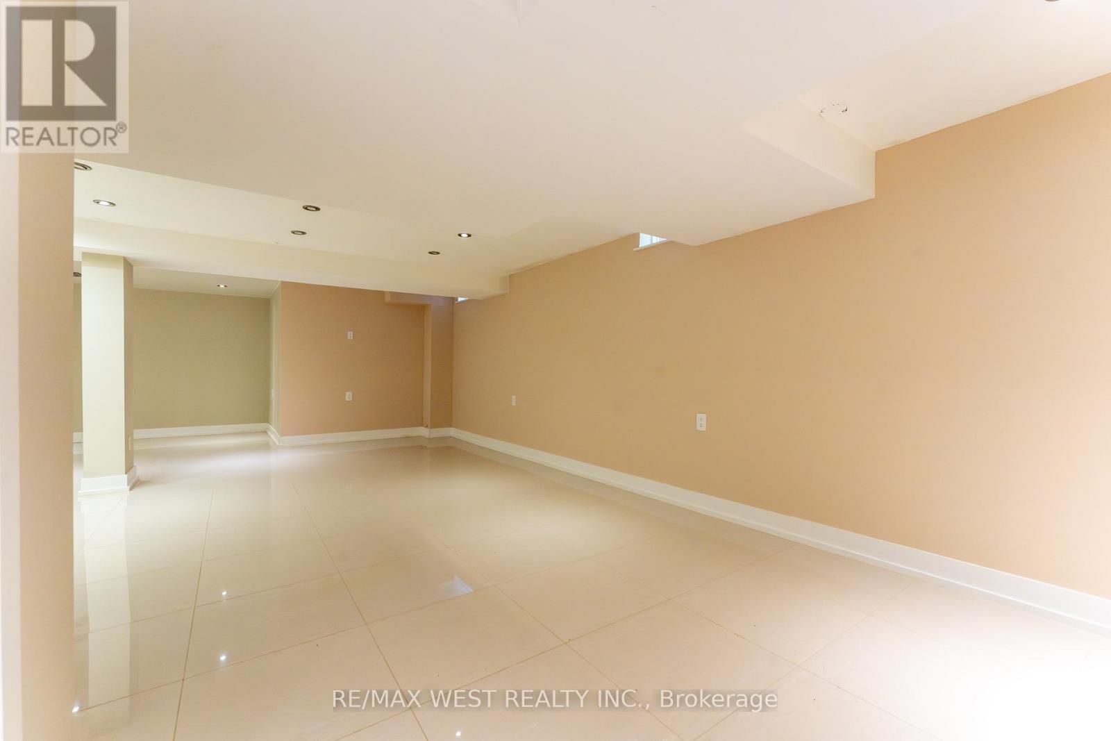 682 Napa Valley Avenue, Vaughan, Ontario  L4H 2J1 - Photo 34 - N12943204