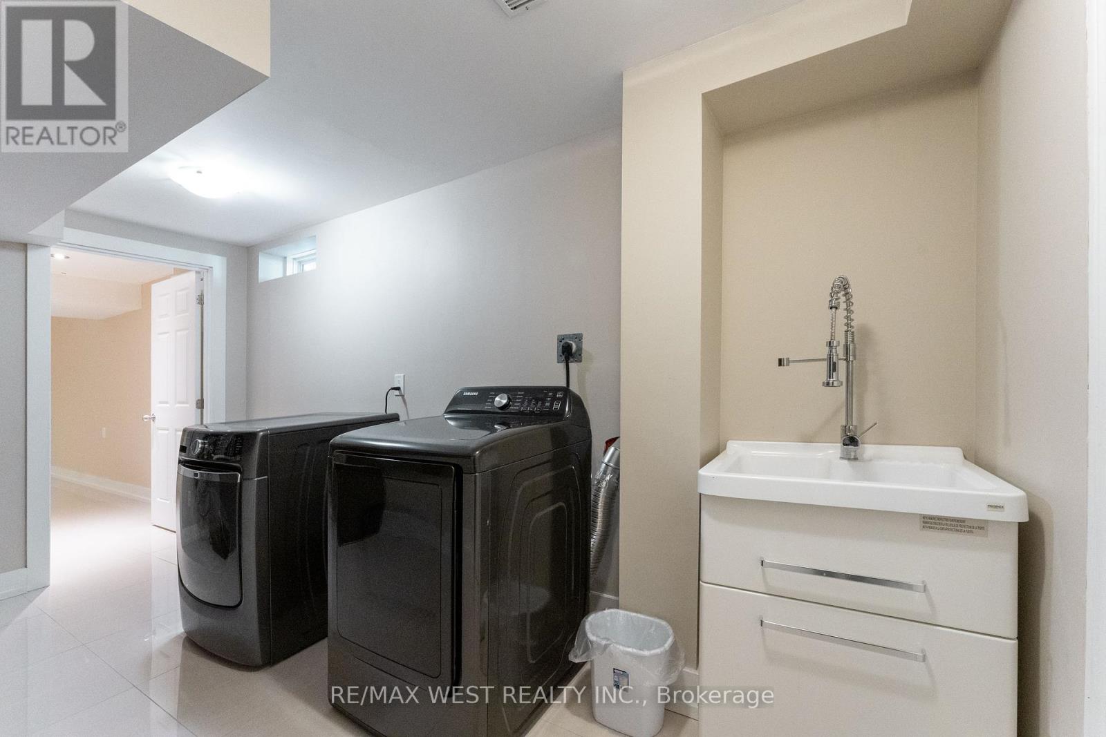 682 Napa Valley Avenue, Vaughan, Ontario  L4H 2J1 - Photo 36 - N12943204