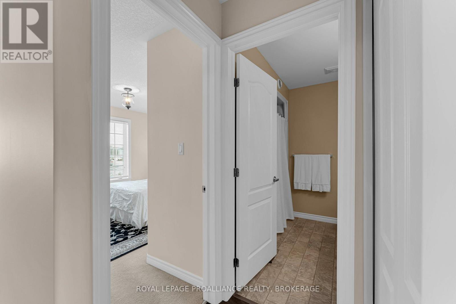 137 Ellesmeer Avenue, Kingston, Ontario  K7P 3H6 - Photo 6 - X12944168