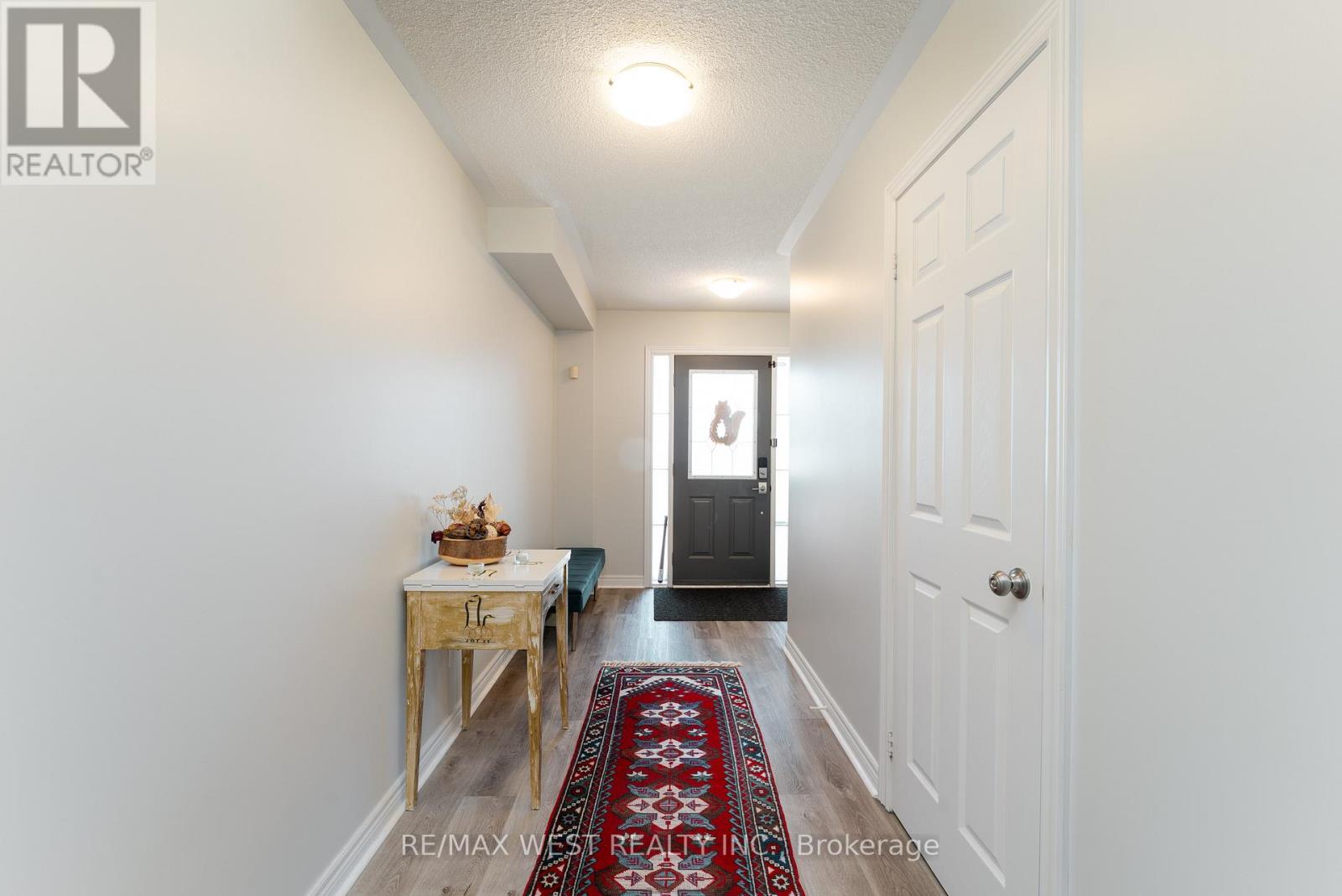 682 Napa Valley Avenue, Vaughan, Ontario  L4H 2J1 - Photo 6 - N12943204