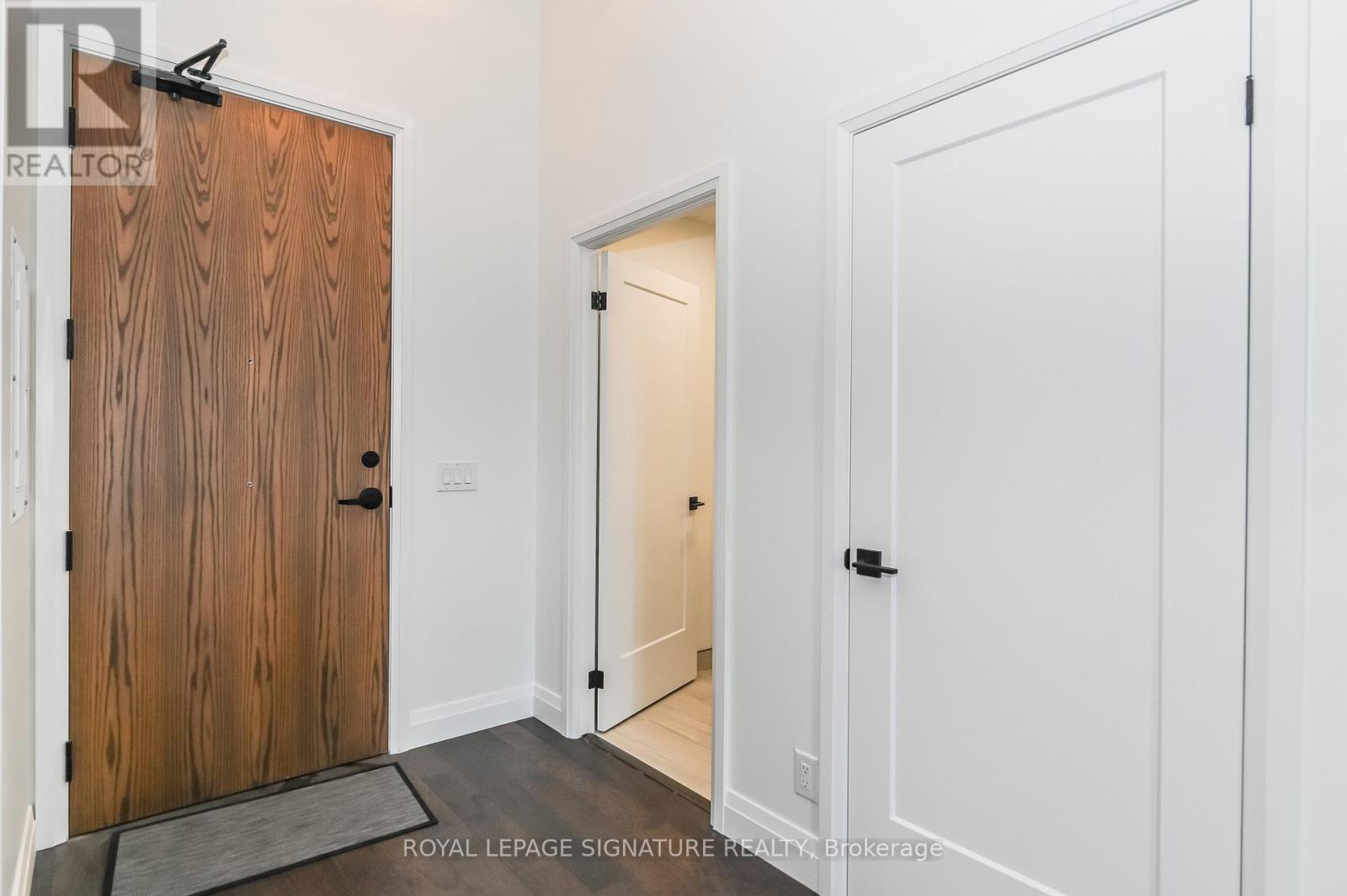 407 - 19 Guelph Avenue, Cambridge, Ontario  N3C 1A2 - Photo 5 - X12941222